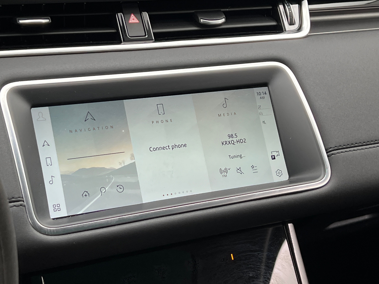 Thumbnail: 2022 Land Rover Range Rover Evoque - 4
