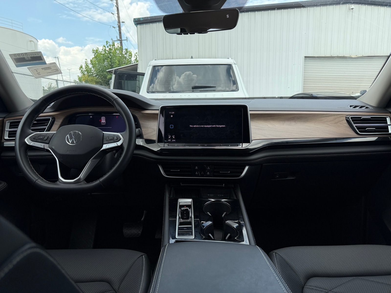 Thumbnail: 2026 Volkswagen Atlas - 2