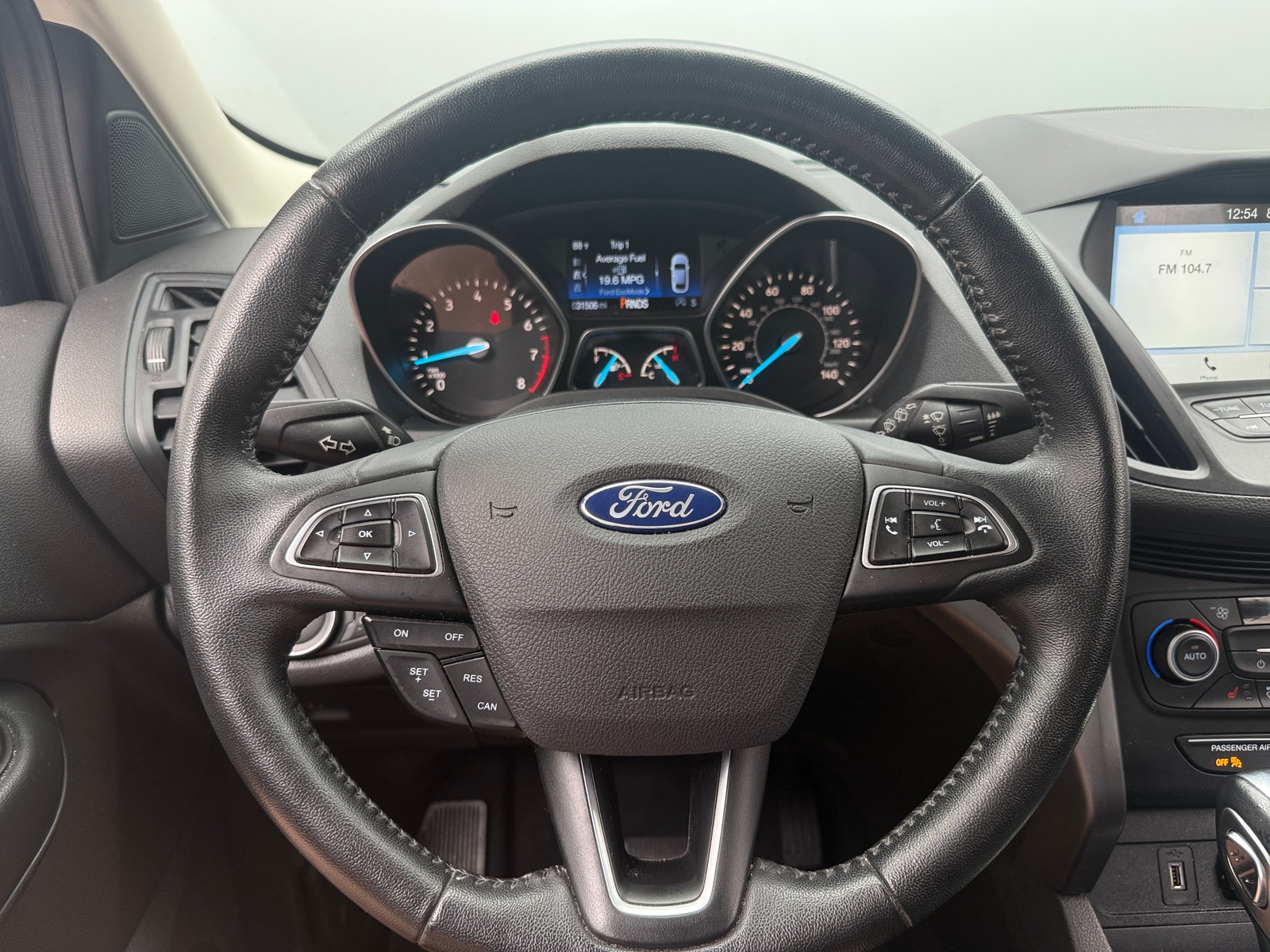 Thumbnail: 2019 Ford Escape - 4