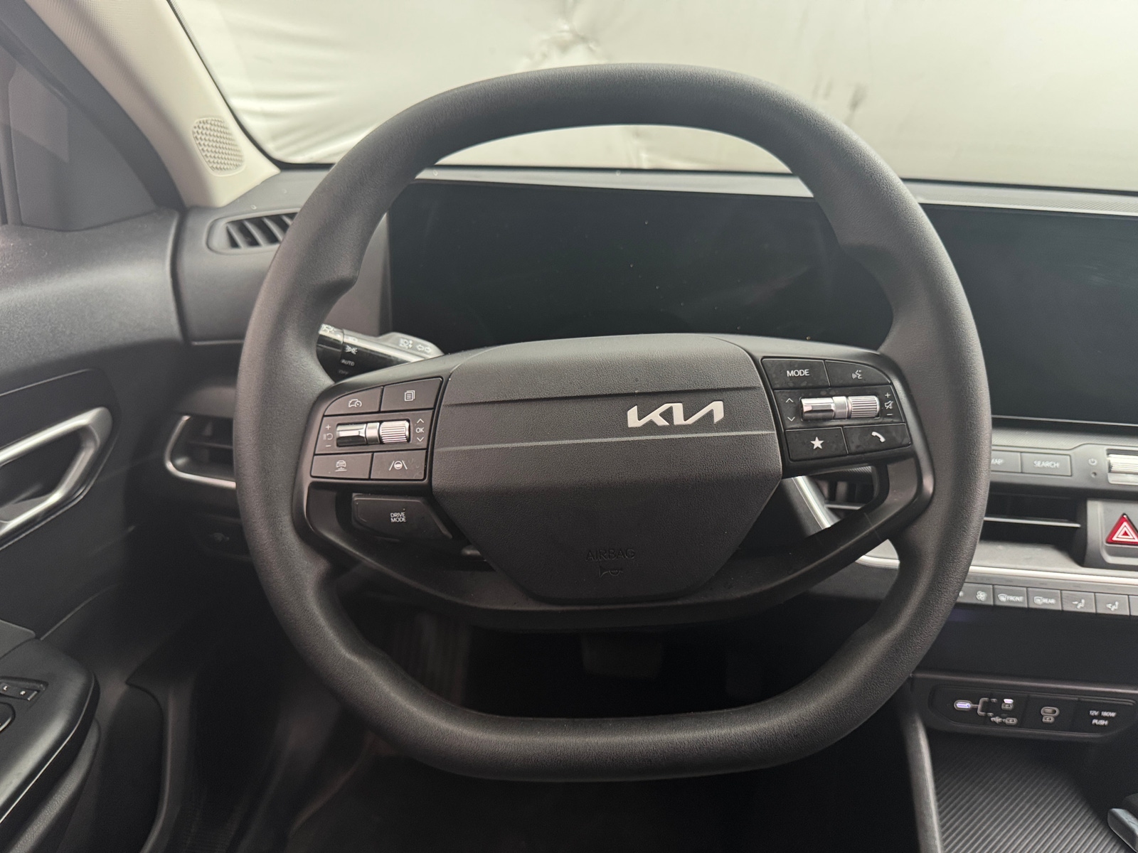 Thumbnail: 2025 Kia K4 - 5