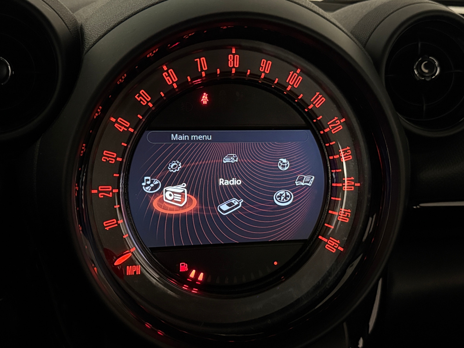 Thumbnail: 2016 MINI Cooper Countryman - 3