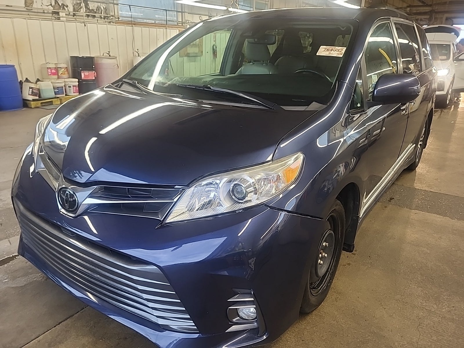 2019 Toyota Sienna XLE