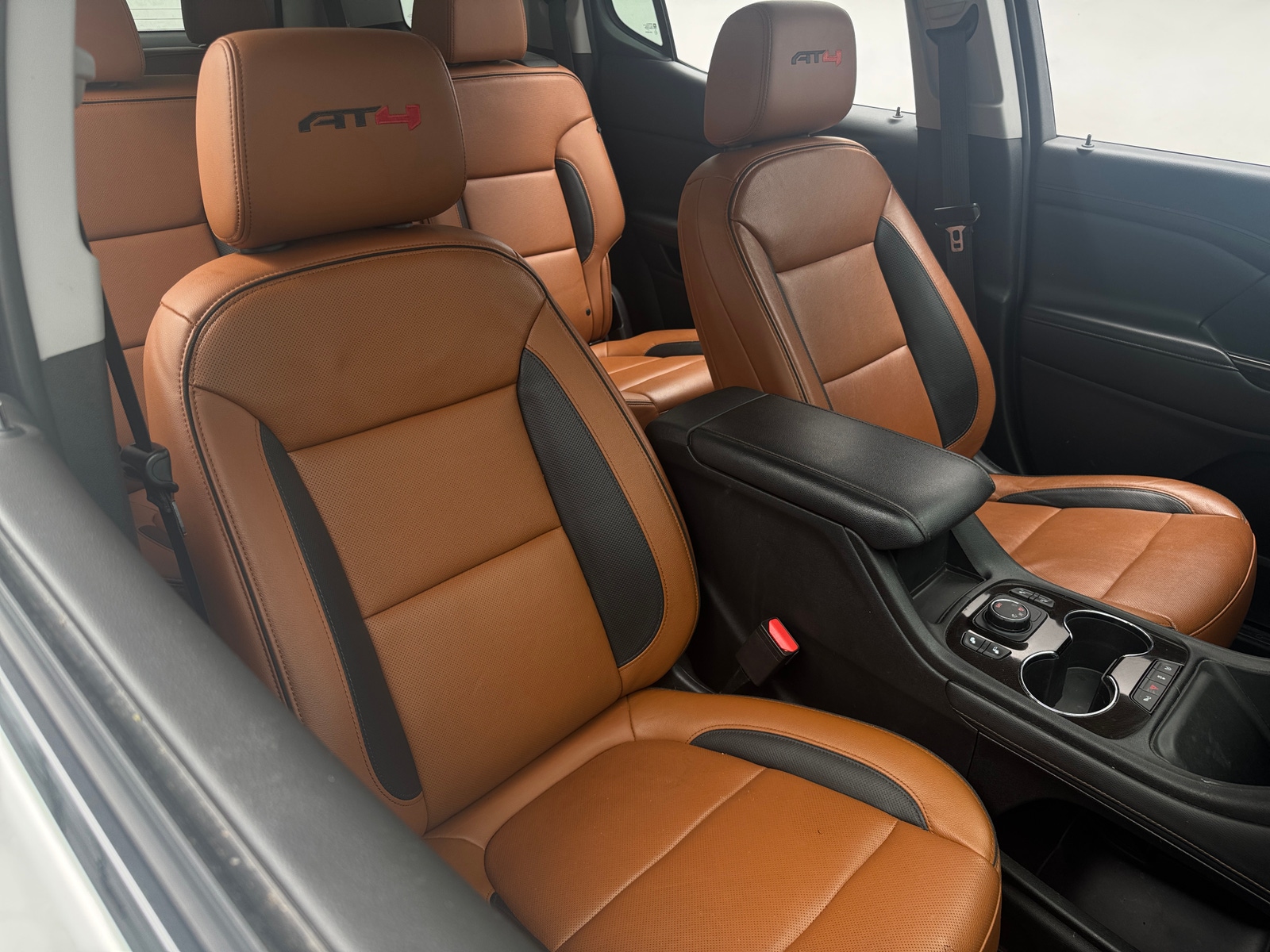 Thumbnail: 2020 GMC Acadia - 2
