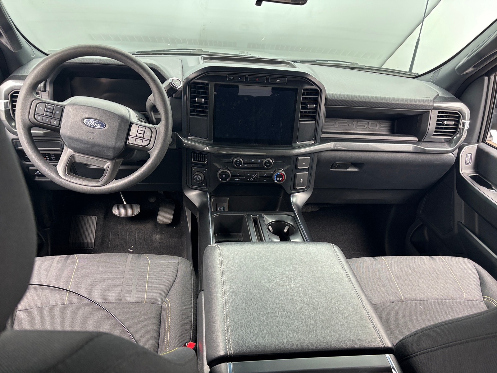 Thumbnail: 2024 Ford Econoline - 3
