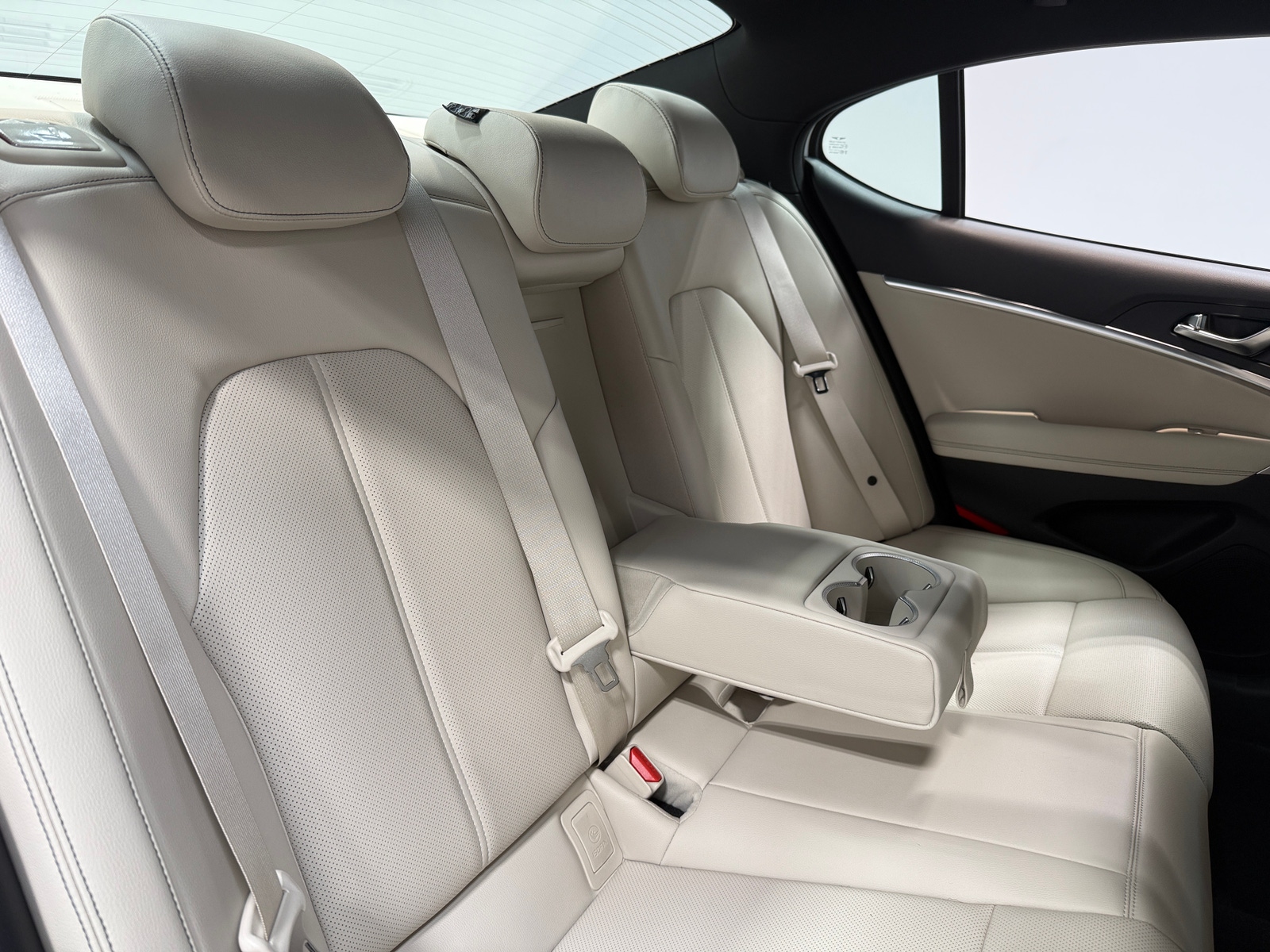 Thumbnail: 2026 Genesis G70 - 5