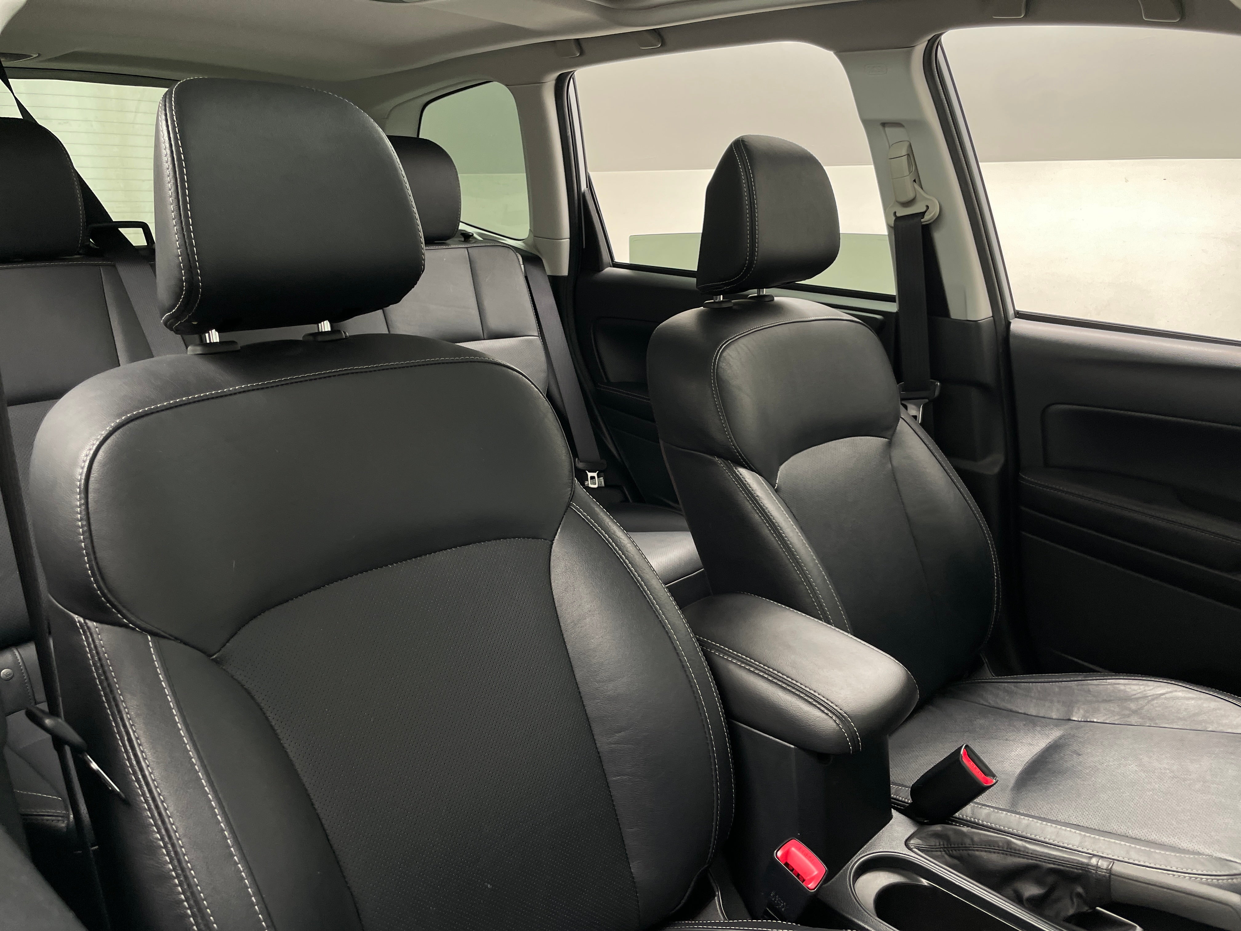 2018 Subaru Forester Limited - Photo 2