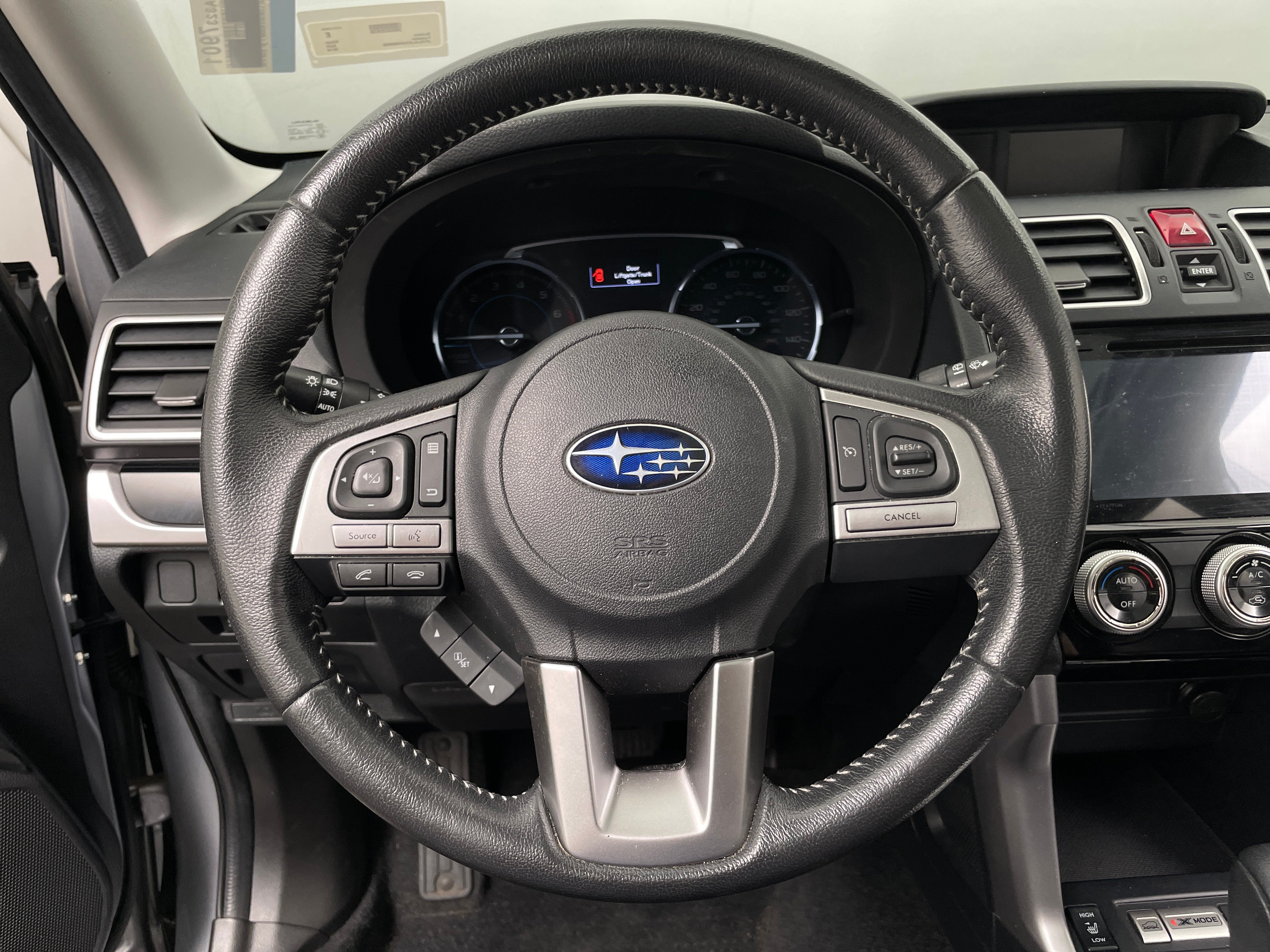 2018 Subaru Forester Limited - Photo 8