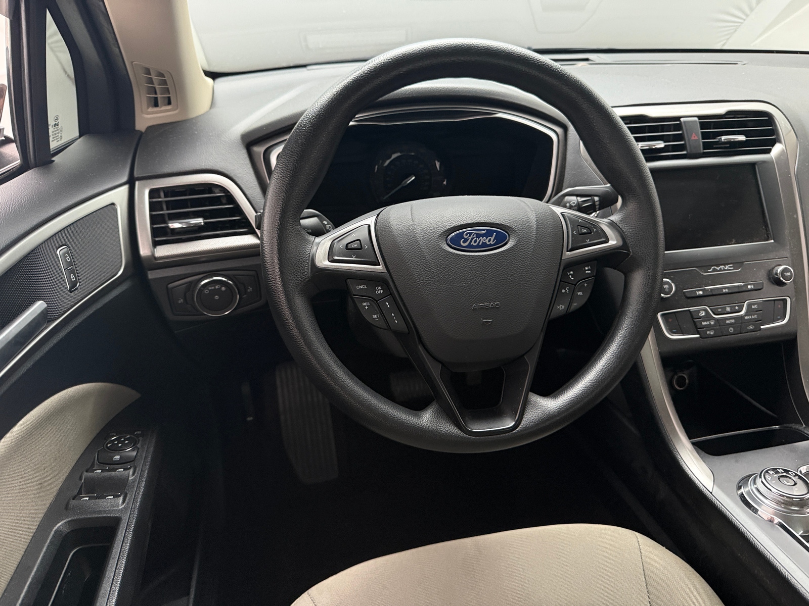 Thumbnail: 2019 Ford Fusion - 5