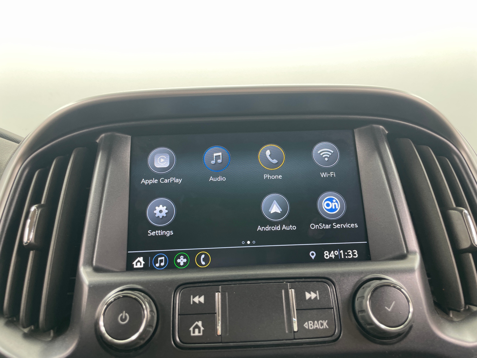 Thumbnail: 2022 Chevrolet Colorado - 4