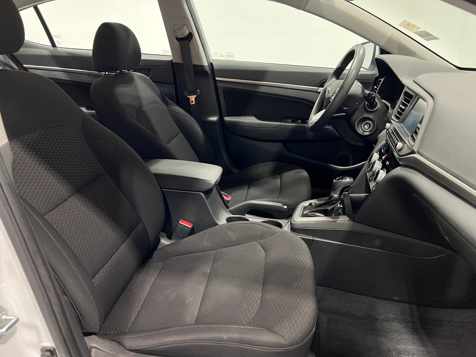 Thumbnail: 2019 Hyundai Elantra - 2