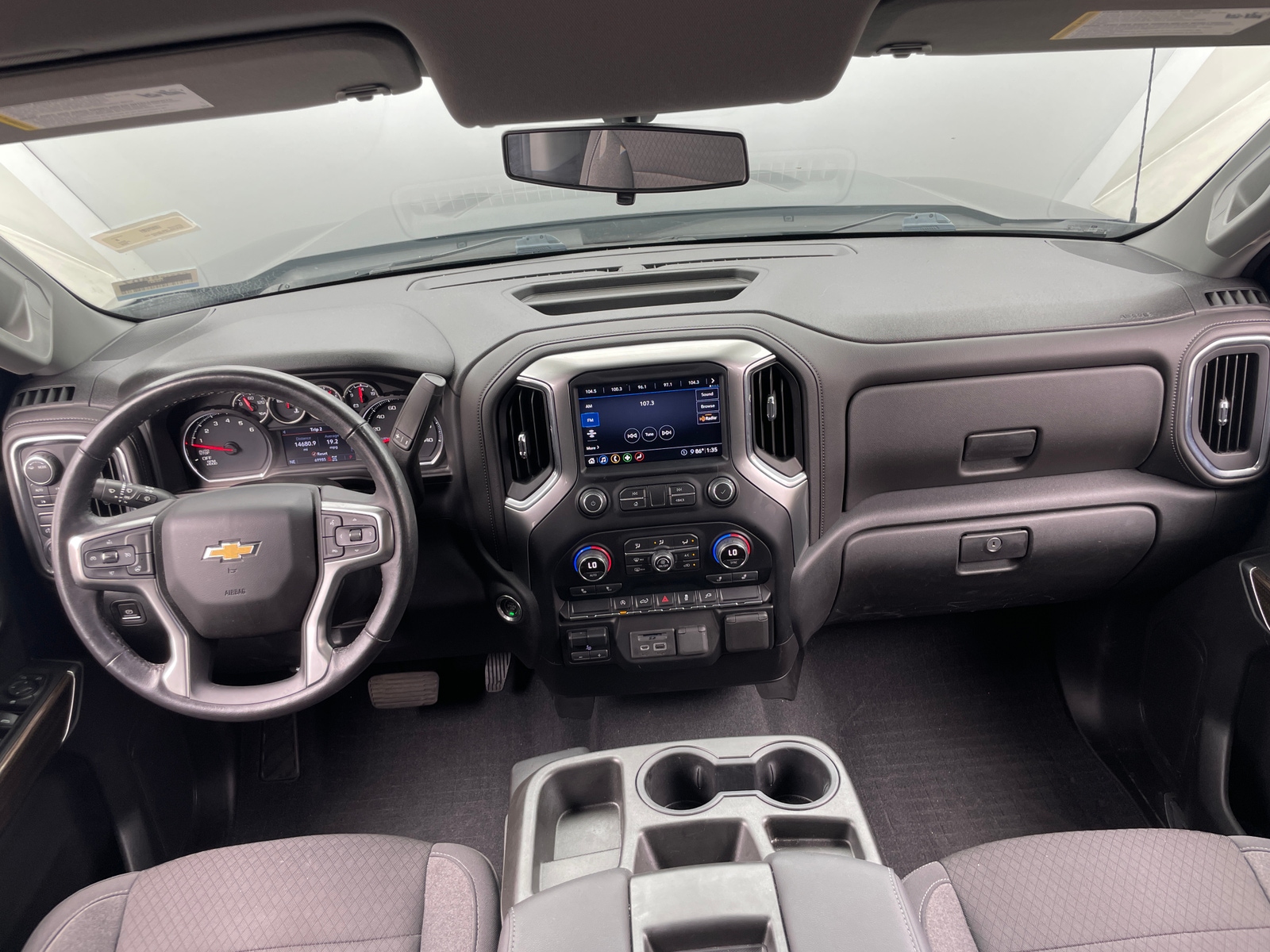 Thumbnail: 2020 Chevrolet Silverado 1500 - 3