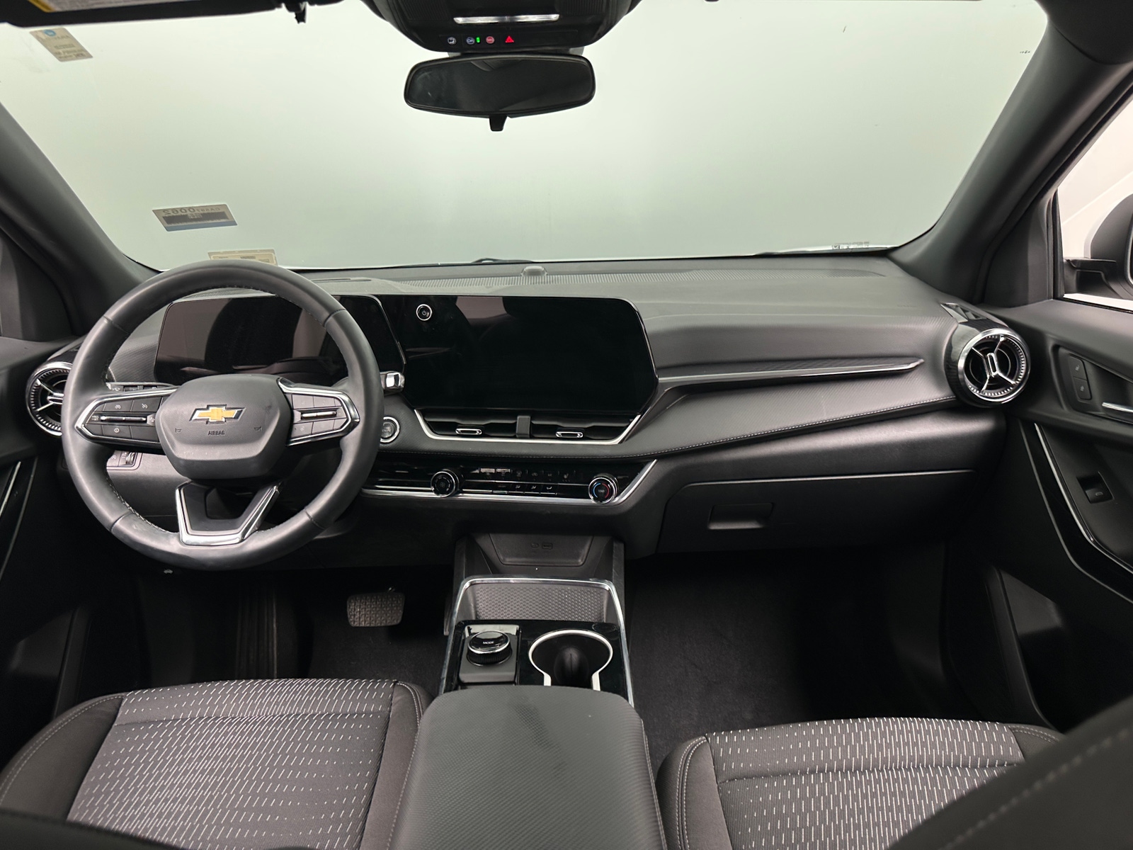 Thumbnail: 2026 Chevrolet Equinox - 3