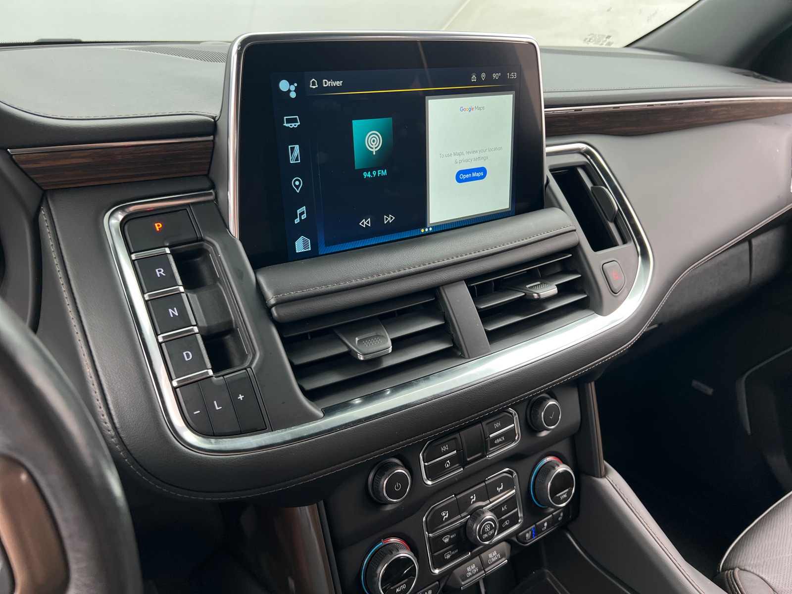 Thumbnail: 2023 Chevrolet Tahoe - 3