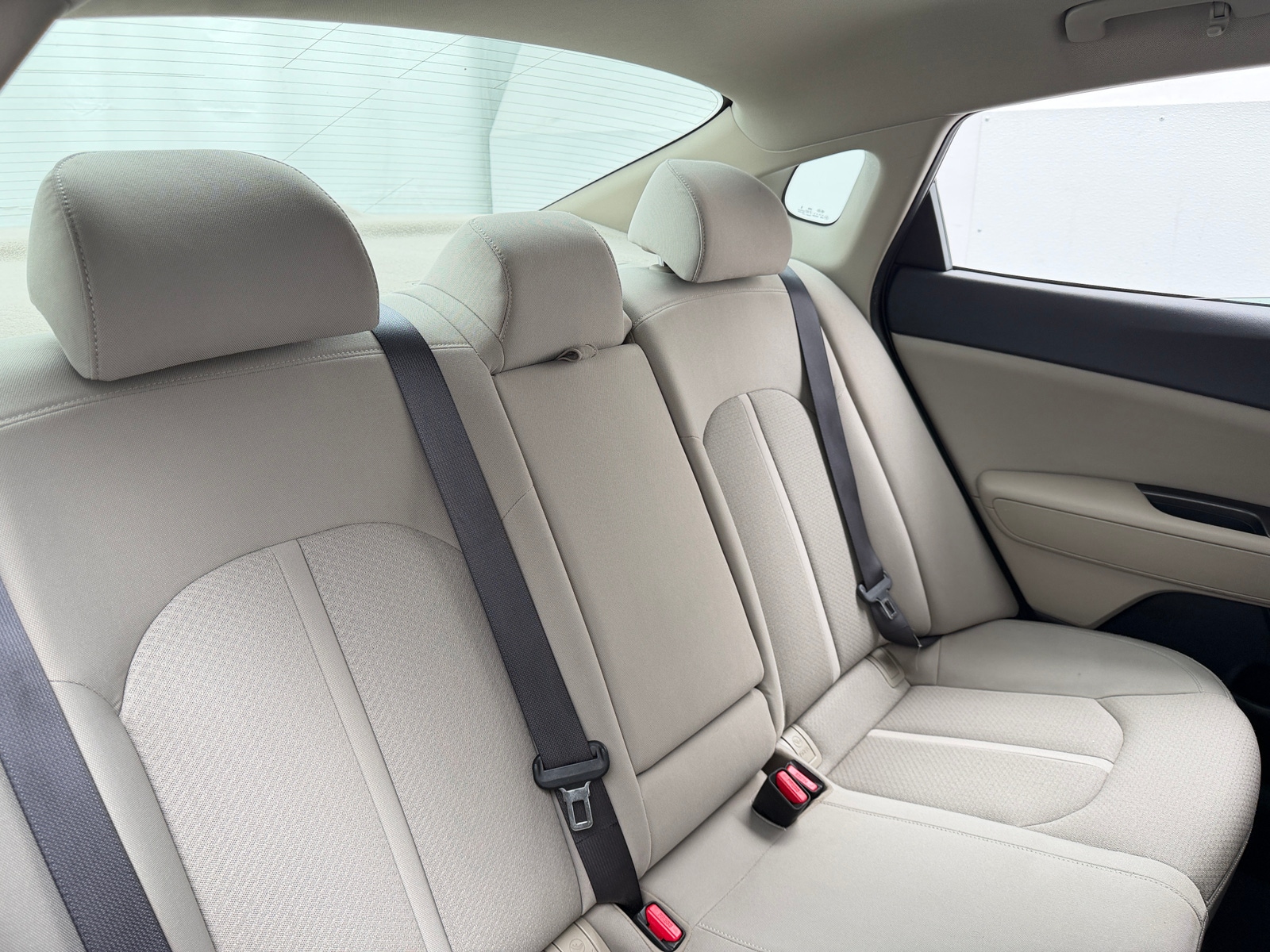 Thumbnail: 2016 Kia Optima - 6
