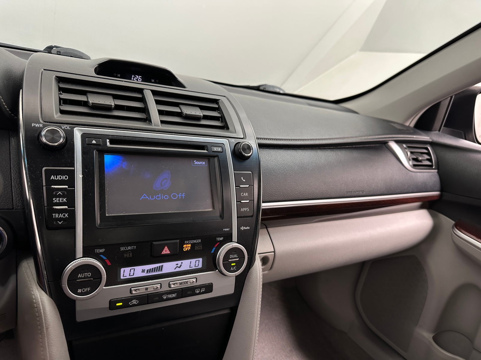 Thumbnail: 2013 Toyota Camry - 4