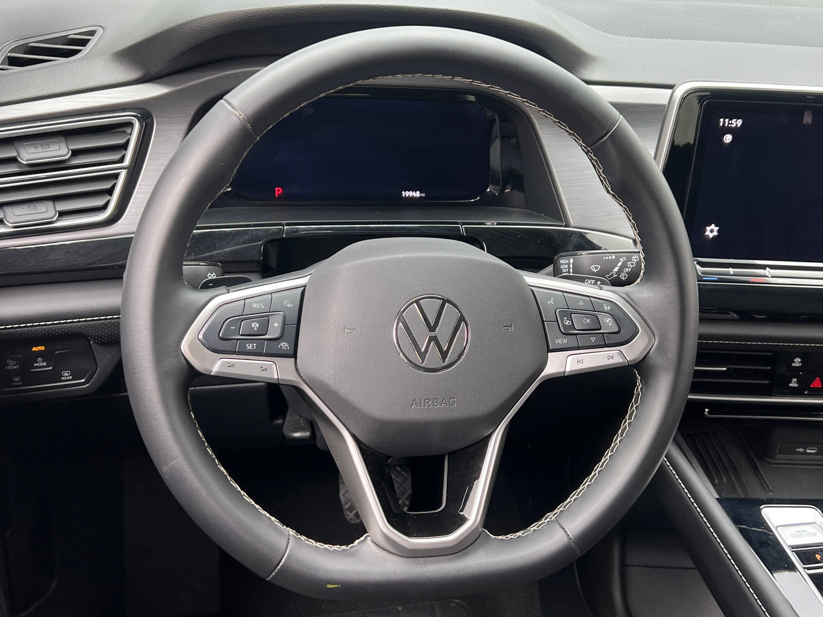 Thumbnail: 2025 Volkswagen Atlas - 4