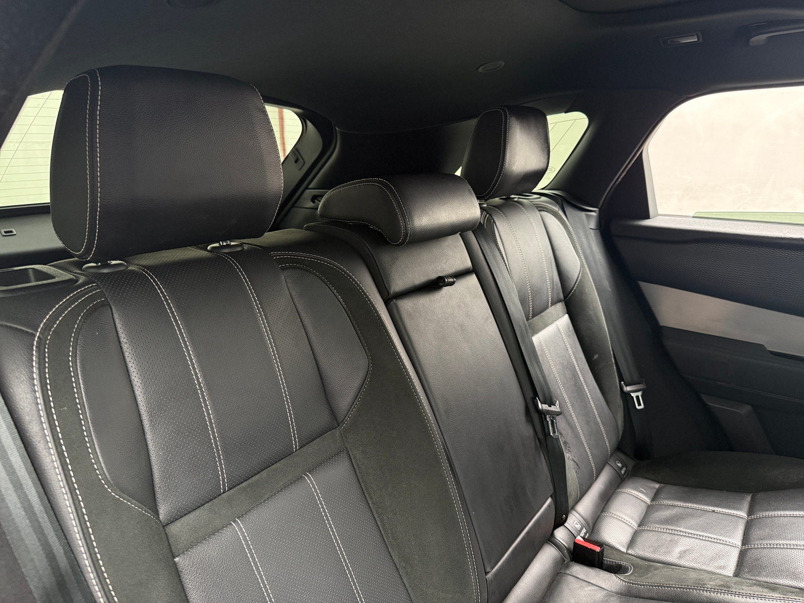 Thumbnail: 2023 Land Rover Range Rover Velar - 5