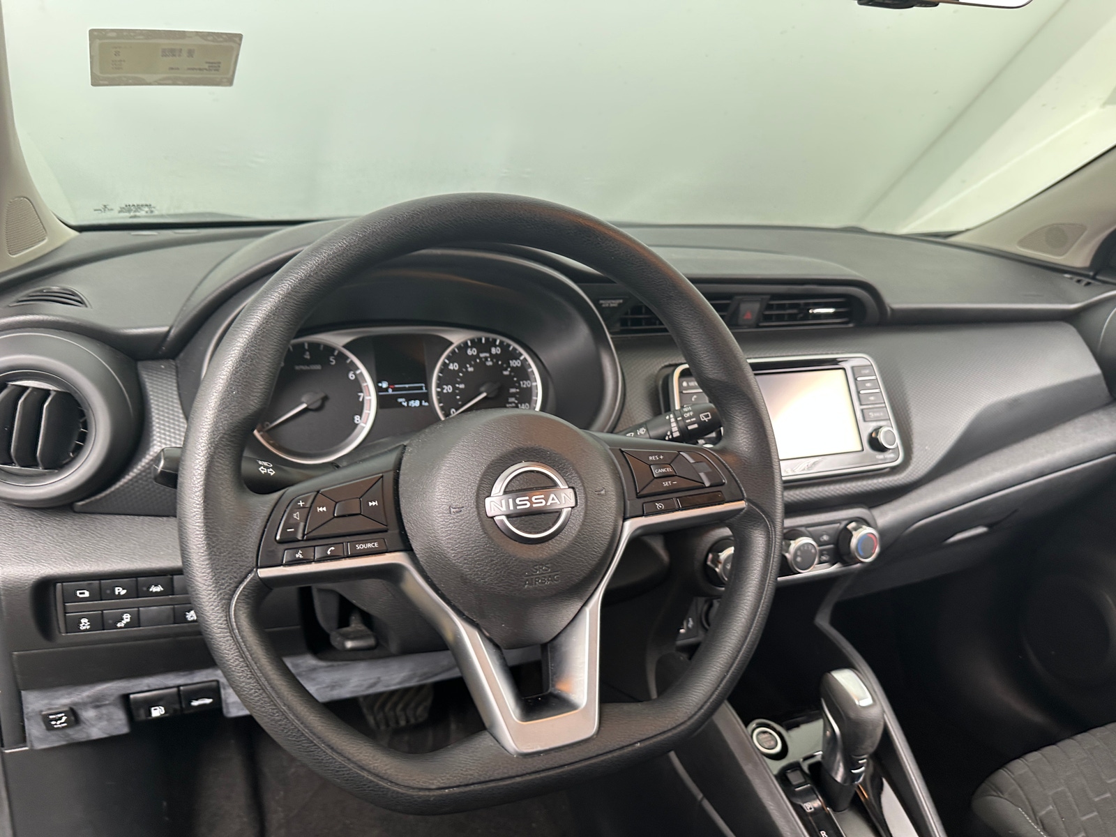 Thumbnail: 2022 Nissan Kicks - 5