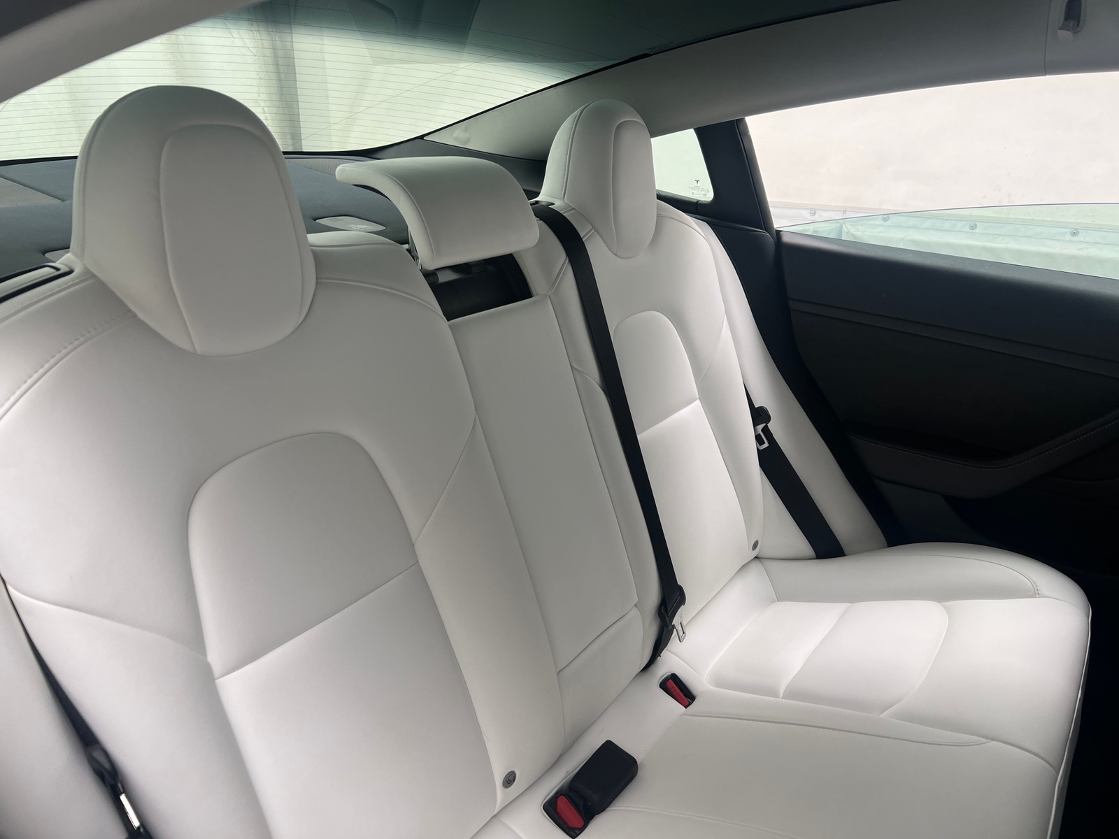 Thumbnail: 2022 Tesla Model 3 - 5