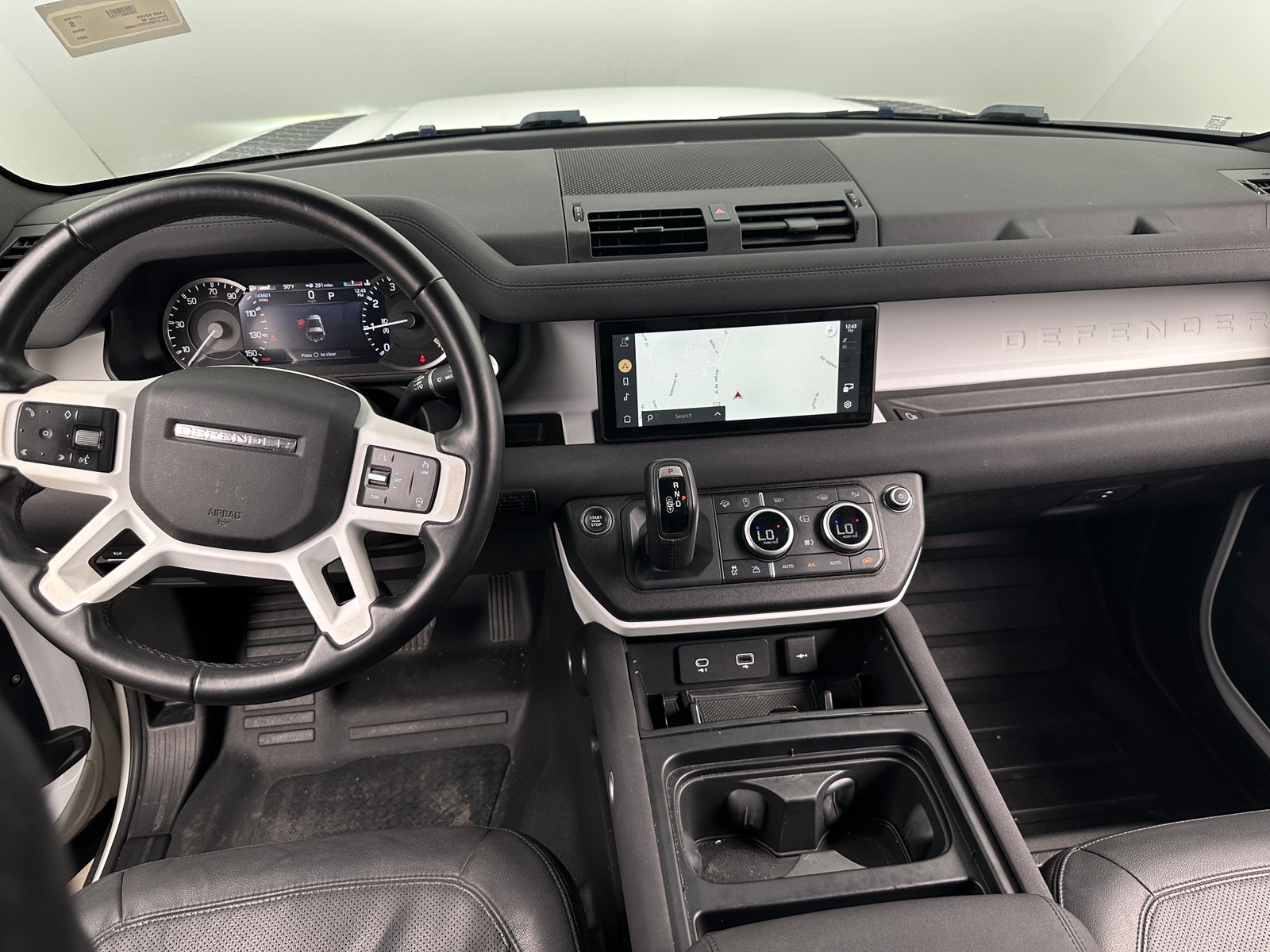 Thumbnail: 2023 Land Rover Defender - 2