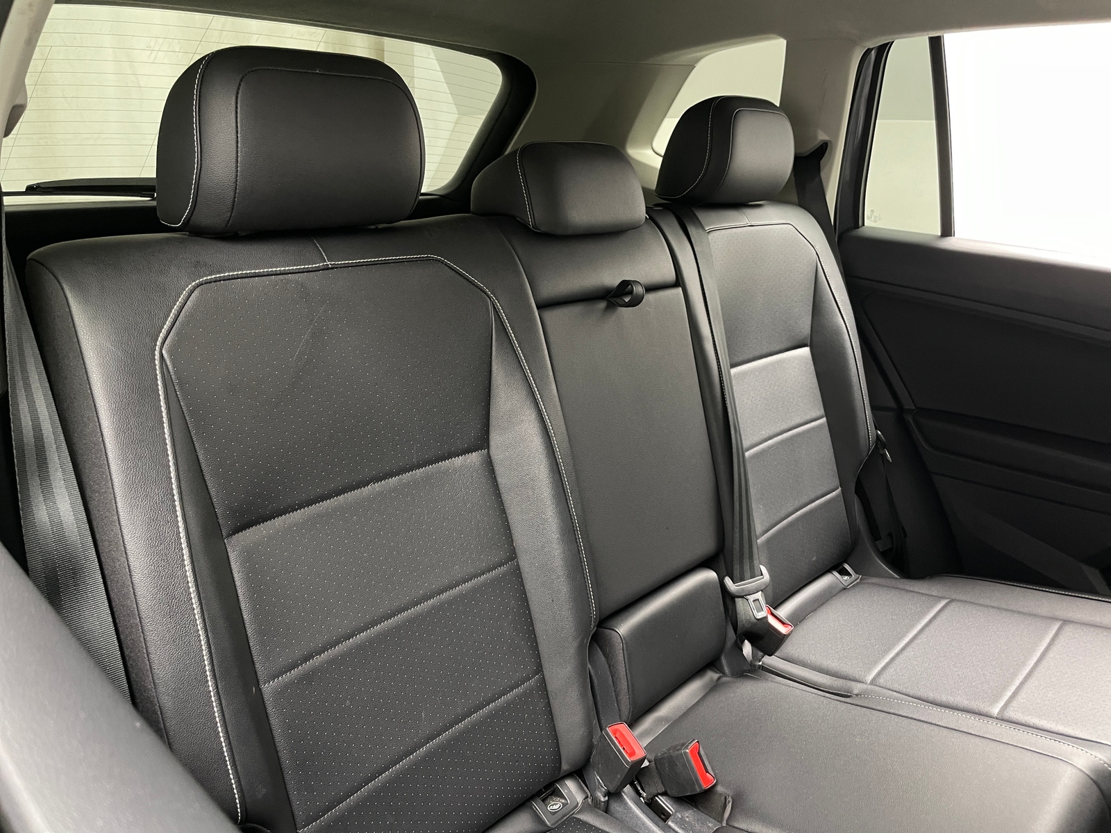 Thumbnail: 2021 Volkswagen Tiguan - 5
