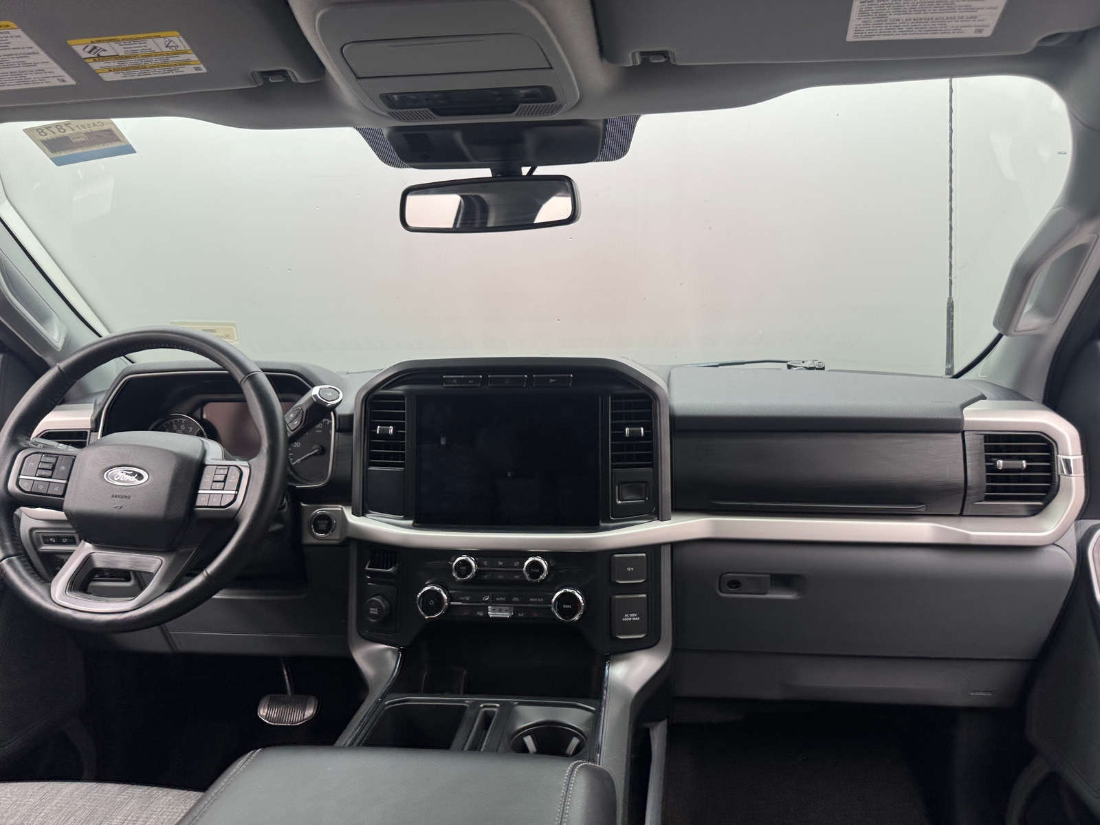Thumbnail: 2022 Ford Econoline - 3