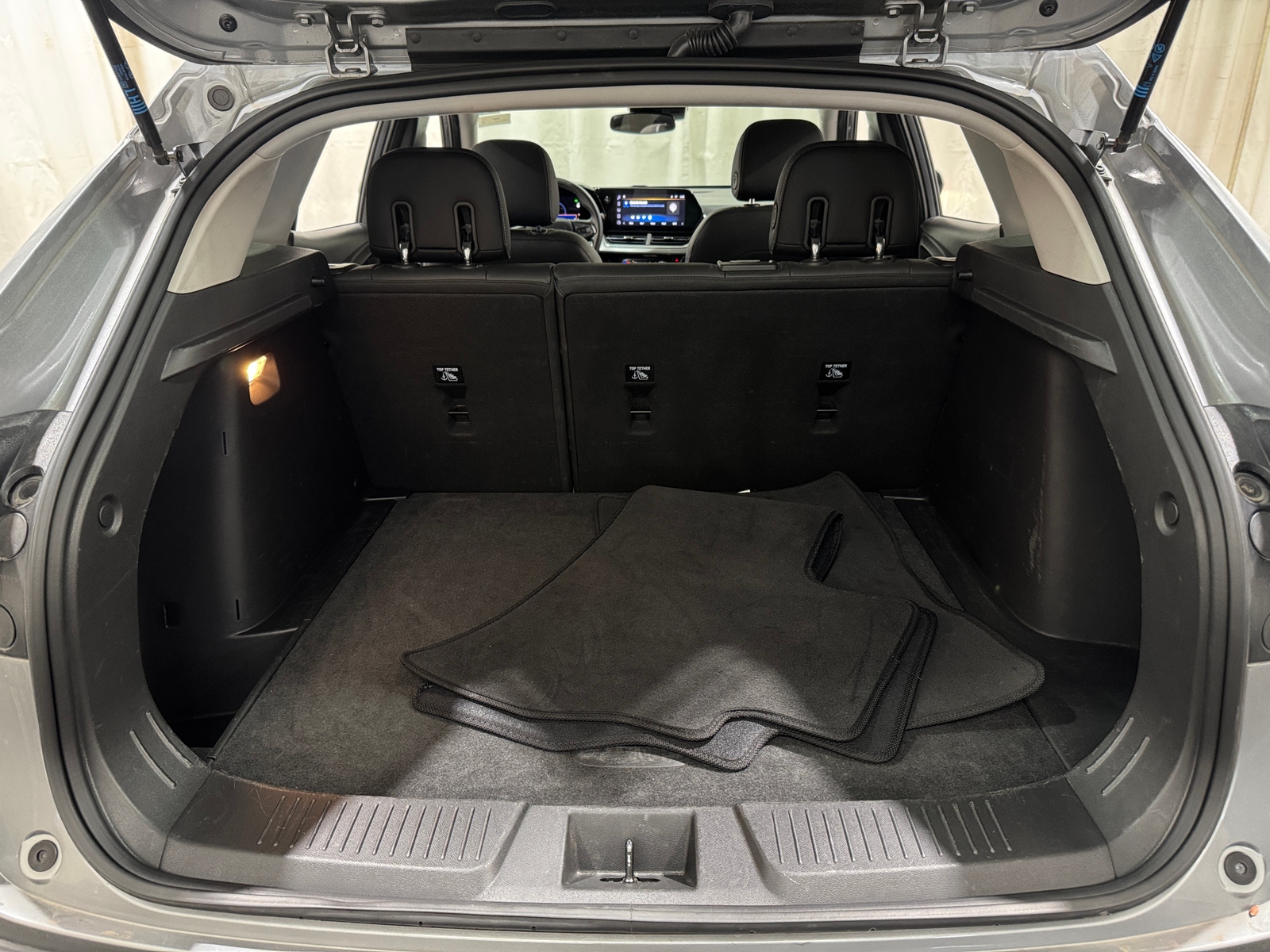 Thumbnail: 2025 Chevrolet Trax - 7