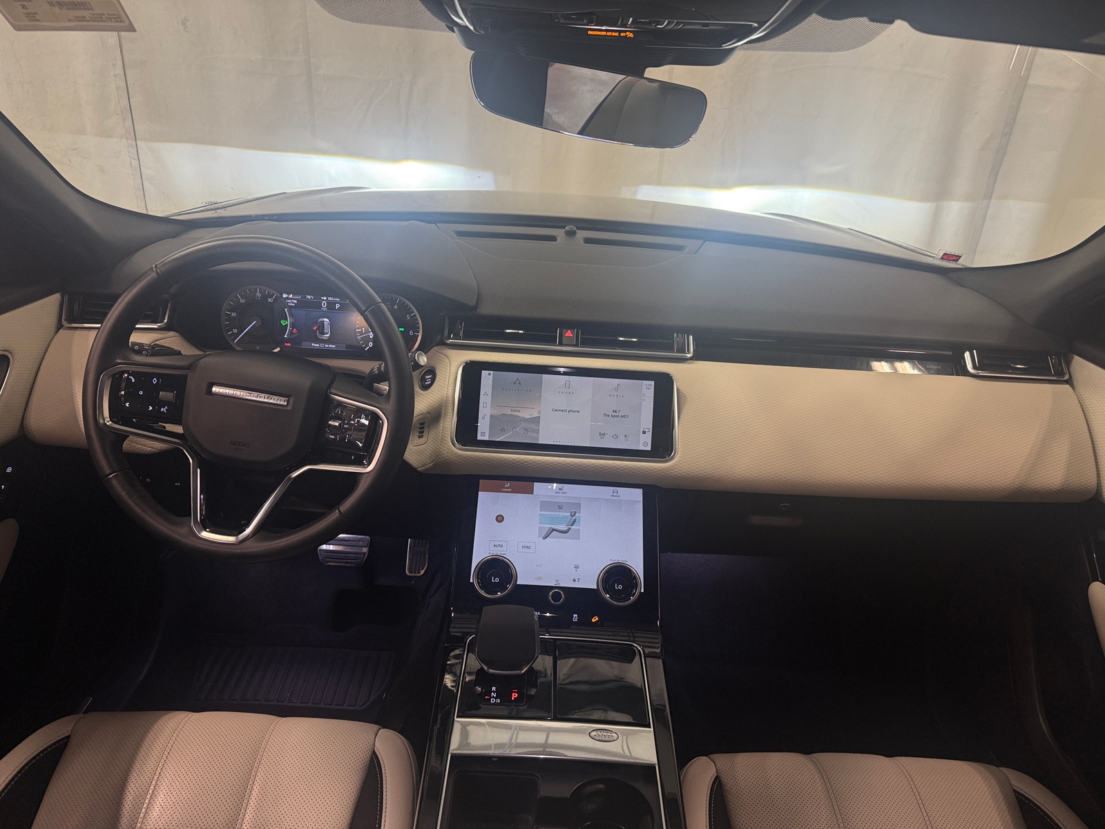 Thumbnail: 2023 Land Rover Range Rover Velar - 2