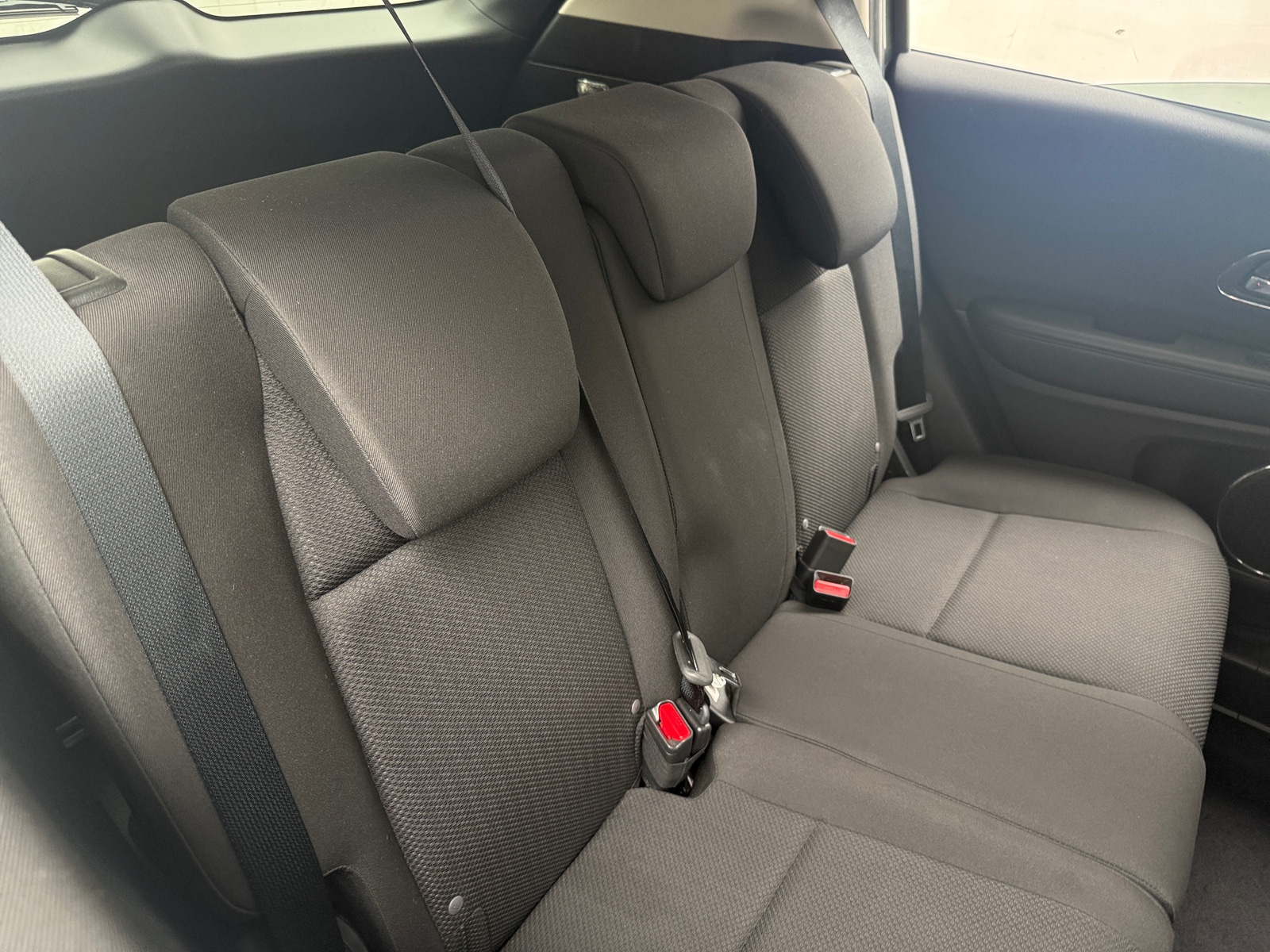 Thumbnail: 2016 Honda HR-V - 6
