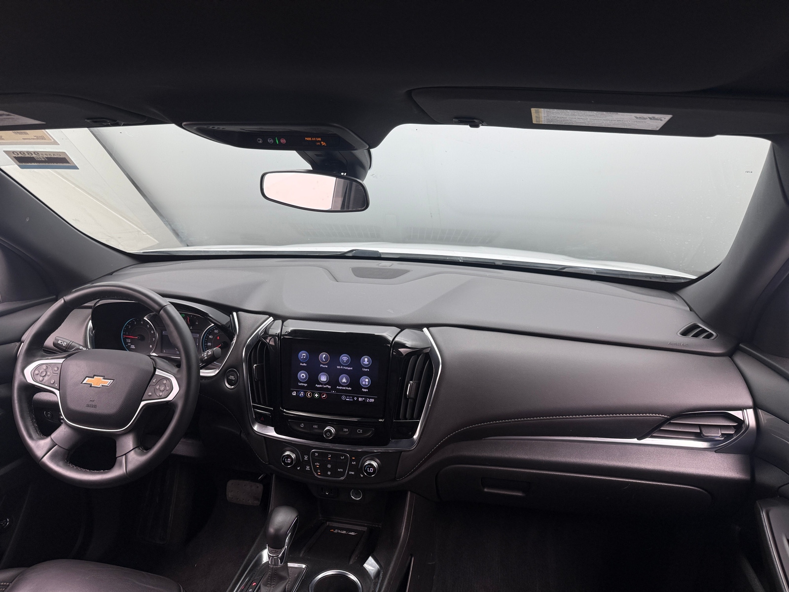 Thumbnail: 2023 Chevrolet Traverse - 2