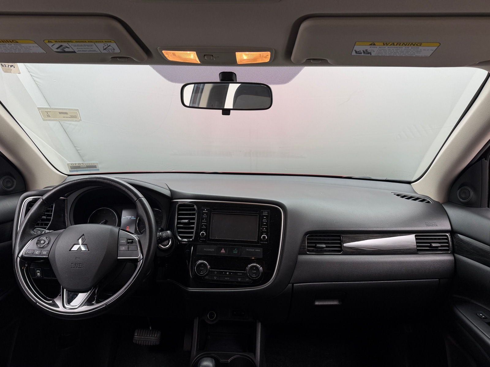 Thumbnail: 2016 Mitsubishi Outlander - 2