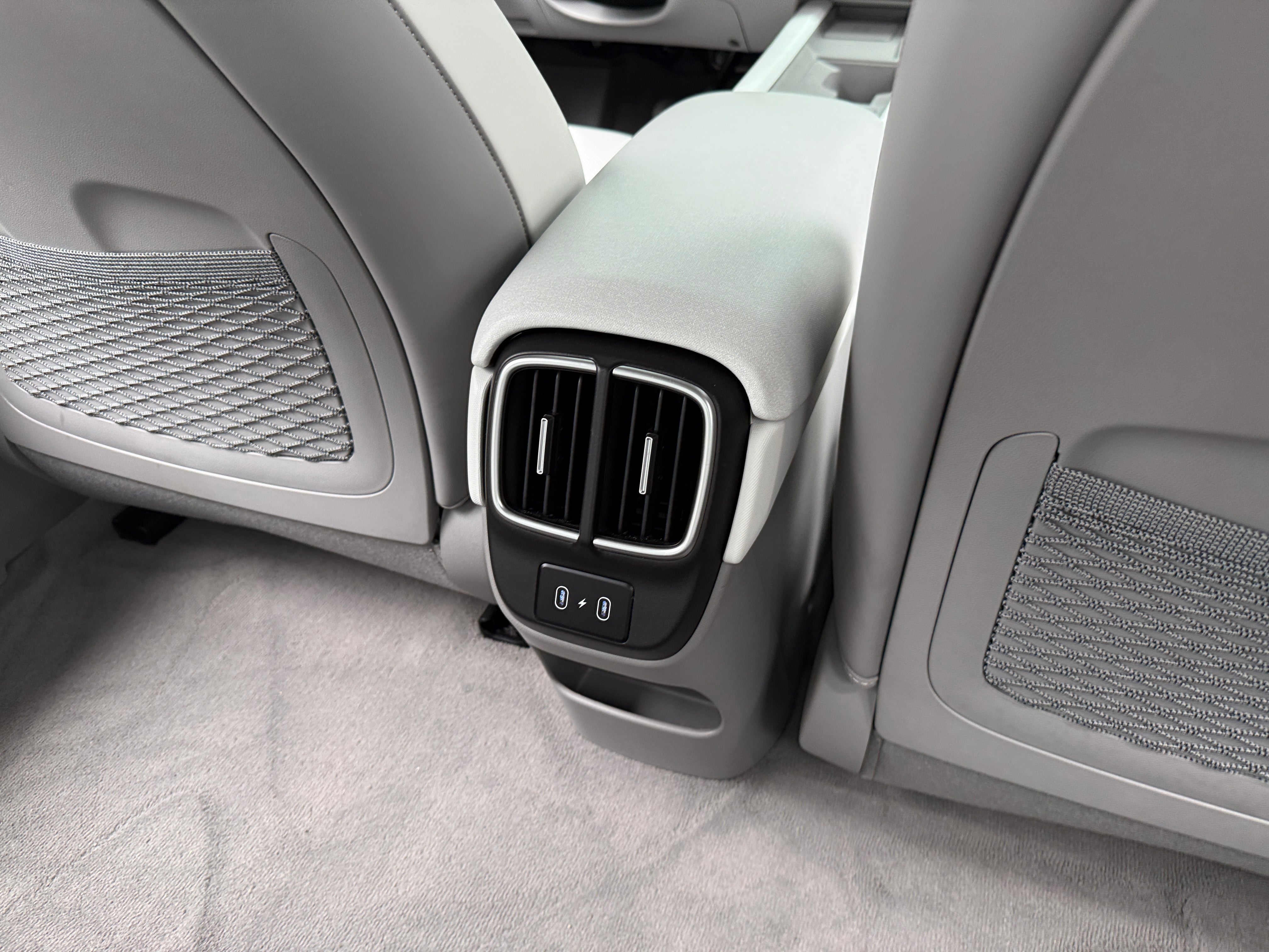 Used 2025 Hyundai IONIQ 6 SEL with VIN KMHM34AC0SA092907 for sale in Auburn, WA