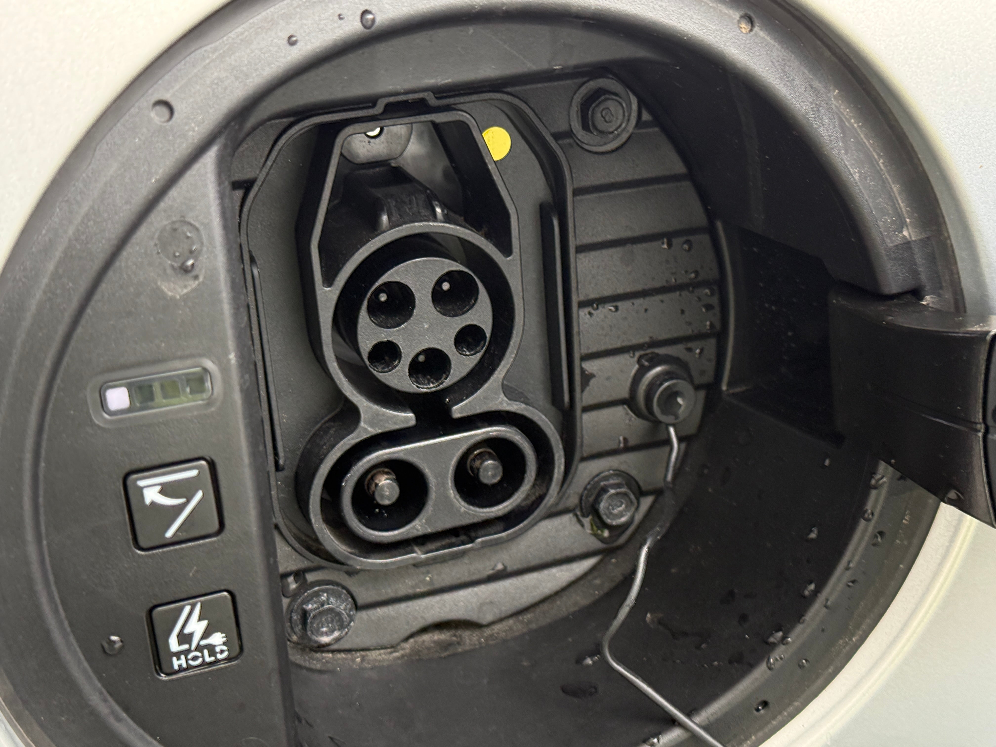 Used 2025 Hyundai IONIQ 6 SEL with VIN KMHM34AC0SA092907 for sale in Oak Creek, WI