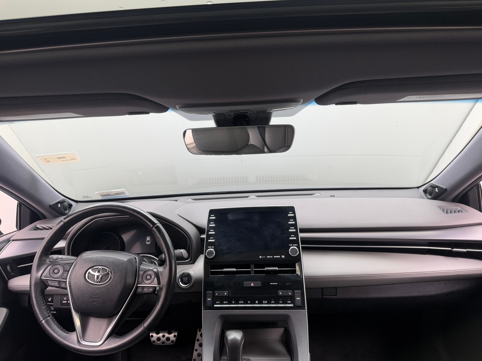 Thumbnail: 2019 Toyota Avalon - 2