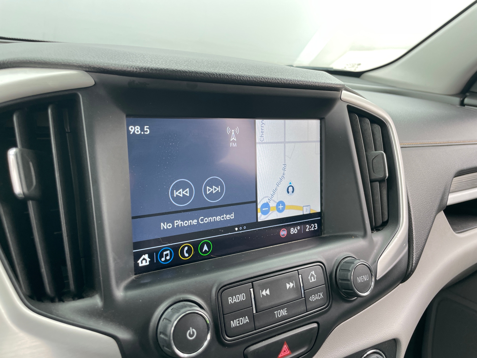 Thumbnail: 2018 GMC Terrain - 3
