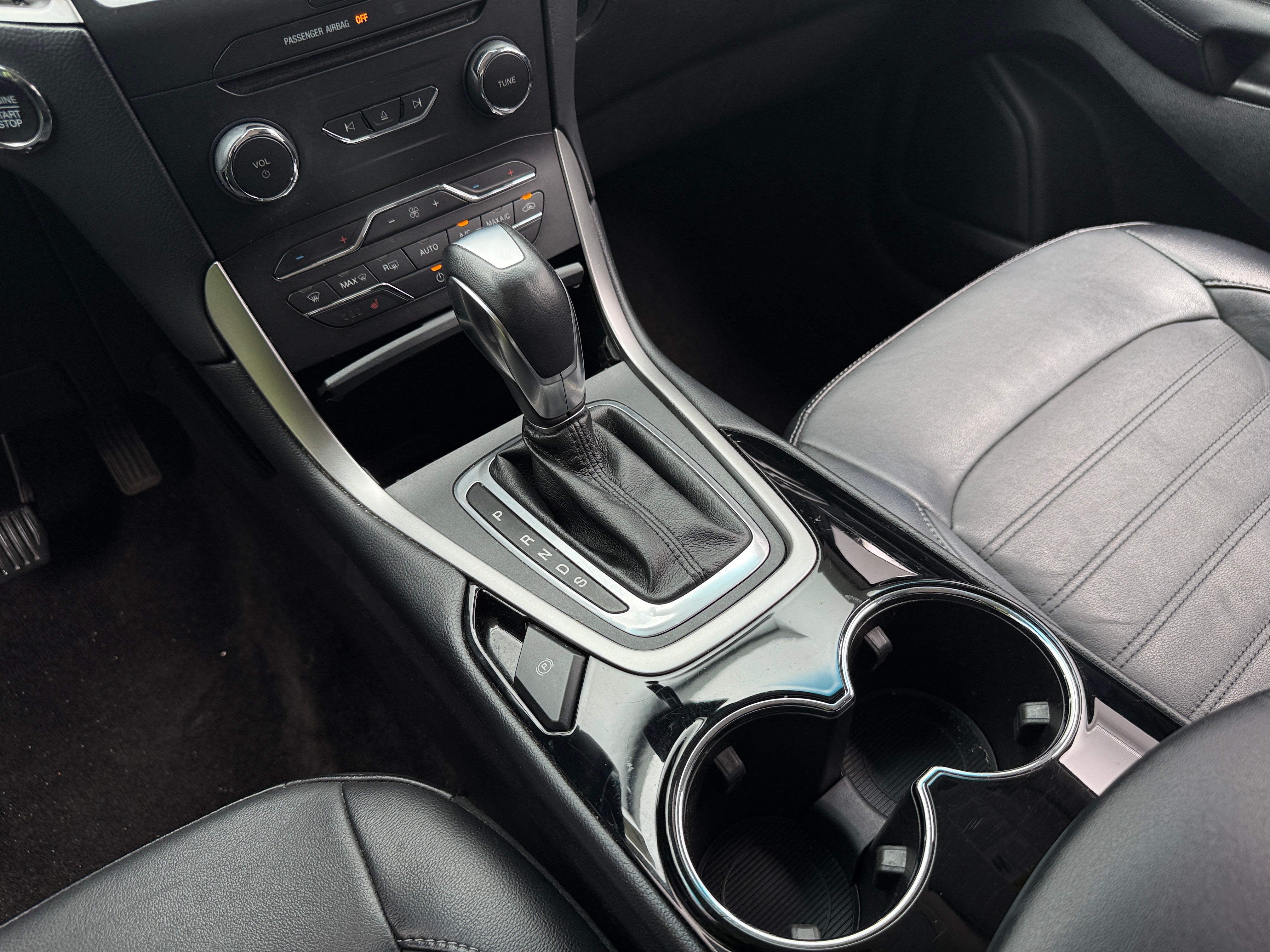 2018 Ford Edge SEL - Photo 7
