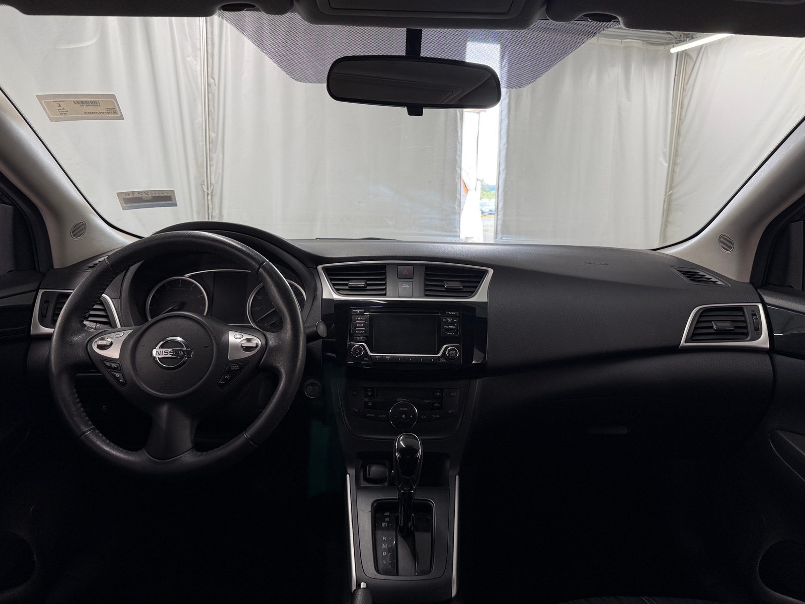 Thumbnail: 2018 Nissan Sentra - 3