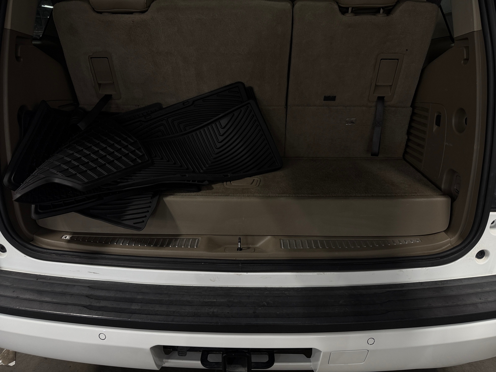 Thumbnail: 2019 Chevrolet Tahoe - 6