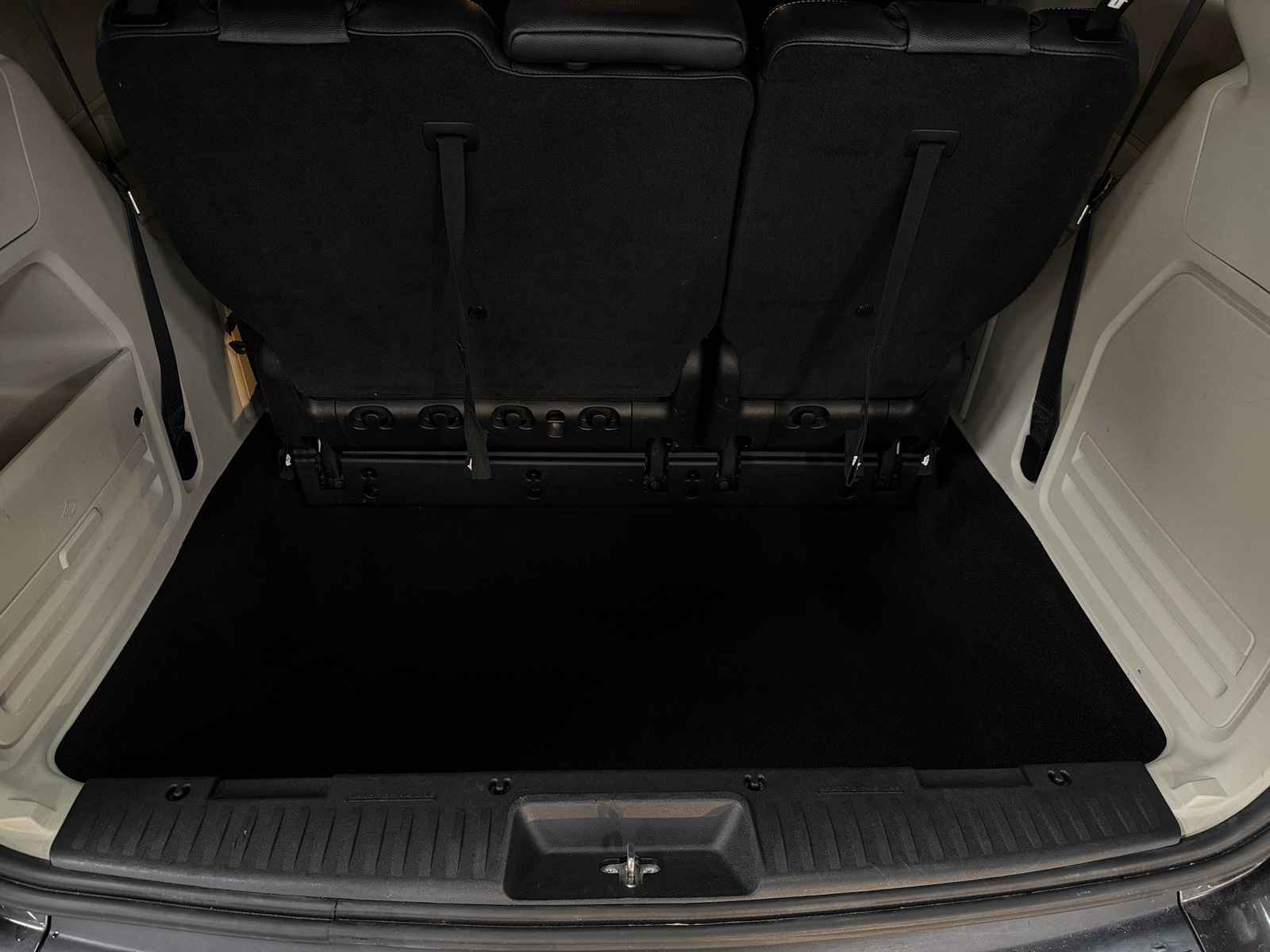 Thumbnail: 2019 Dodge Grand Caravan - 6