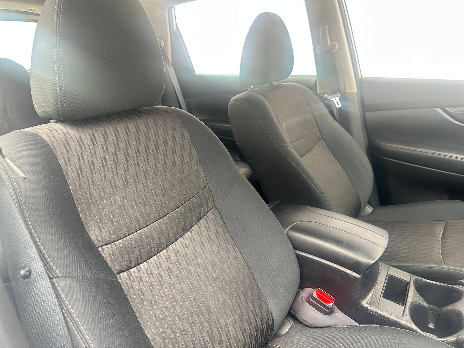 Thumbnail: 2019 Nissan Rogue - 2