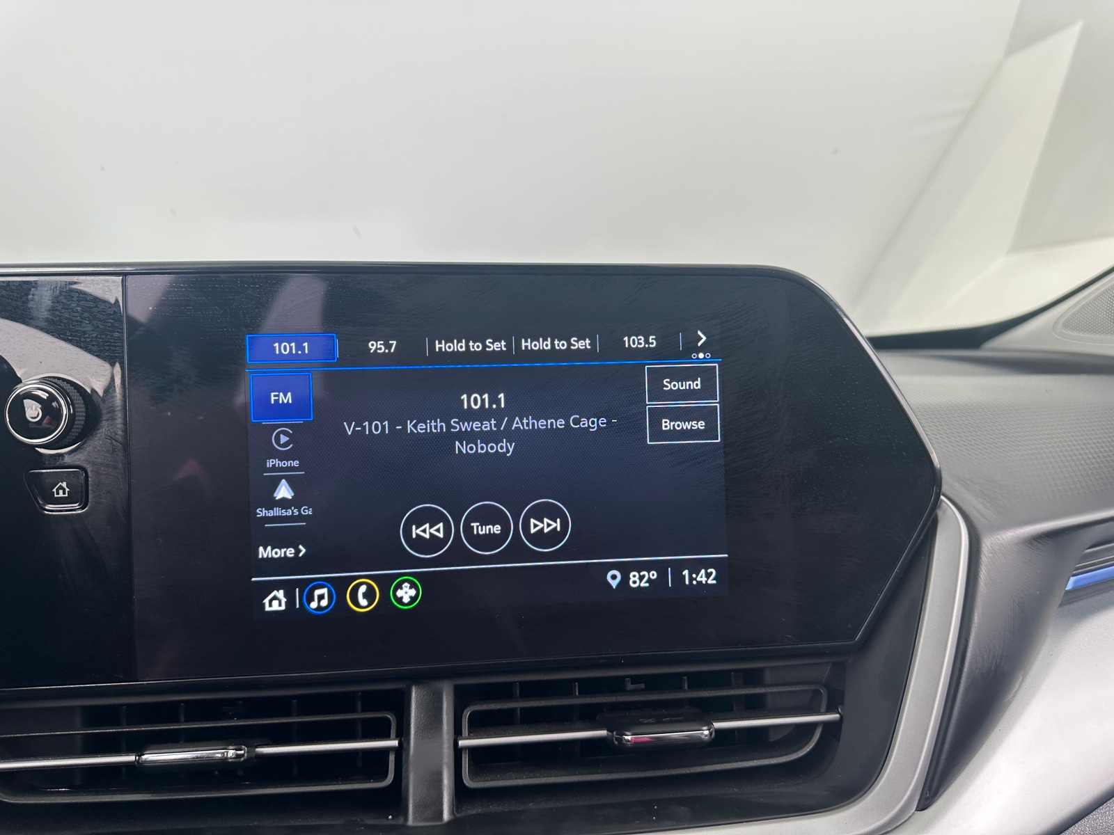 Thumbnail: 2026 Chevrolet Trax - 4