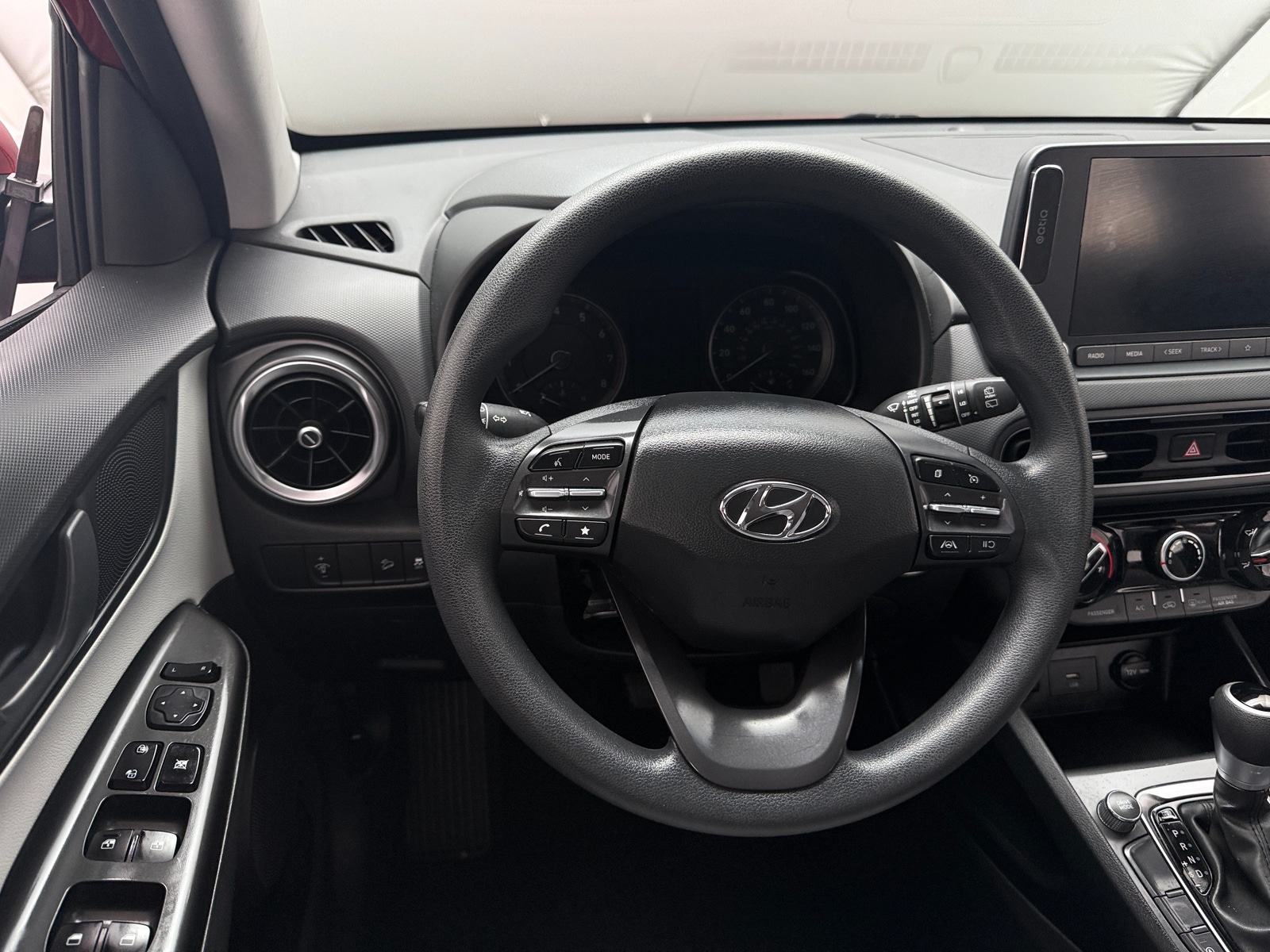 Thumbnail: 2023 Hyundai Kona - 5