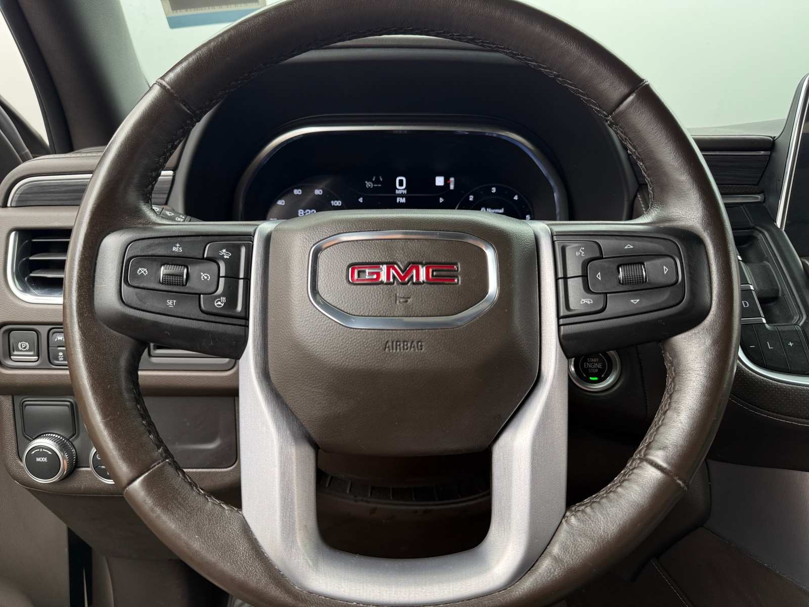 Thumbnail: 2022 GMC Yukon - 4
