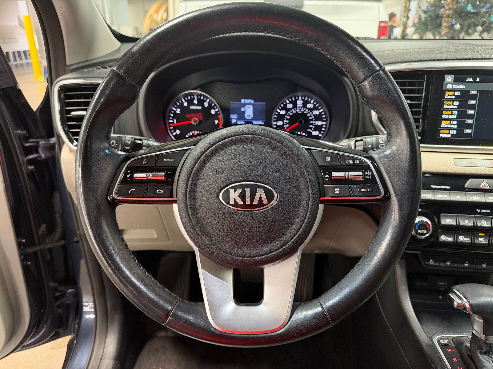 Thumbnail: 2022 Kia Sportage - 4