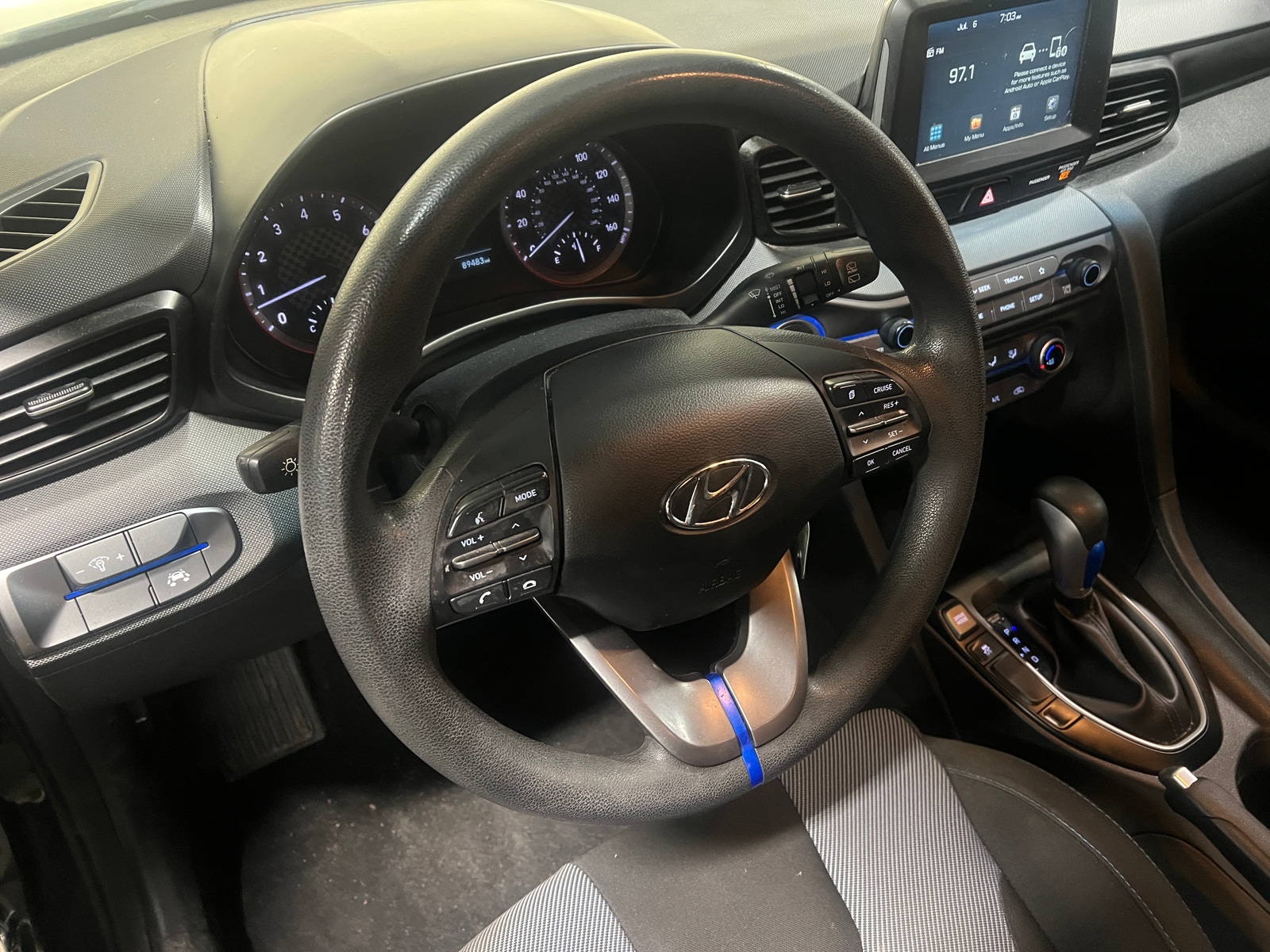Thumbnail: 2020 Hyundai Veloster - 5