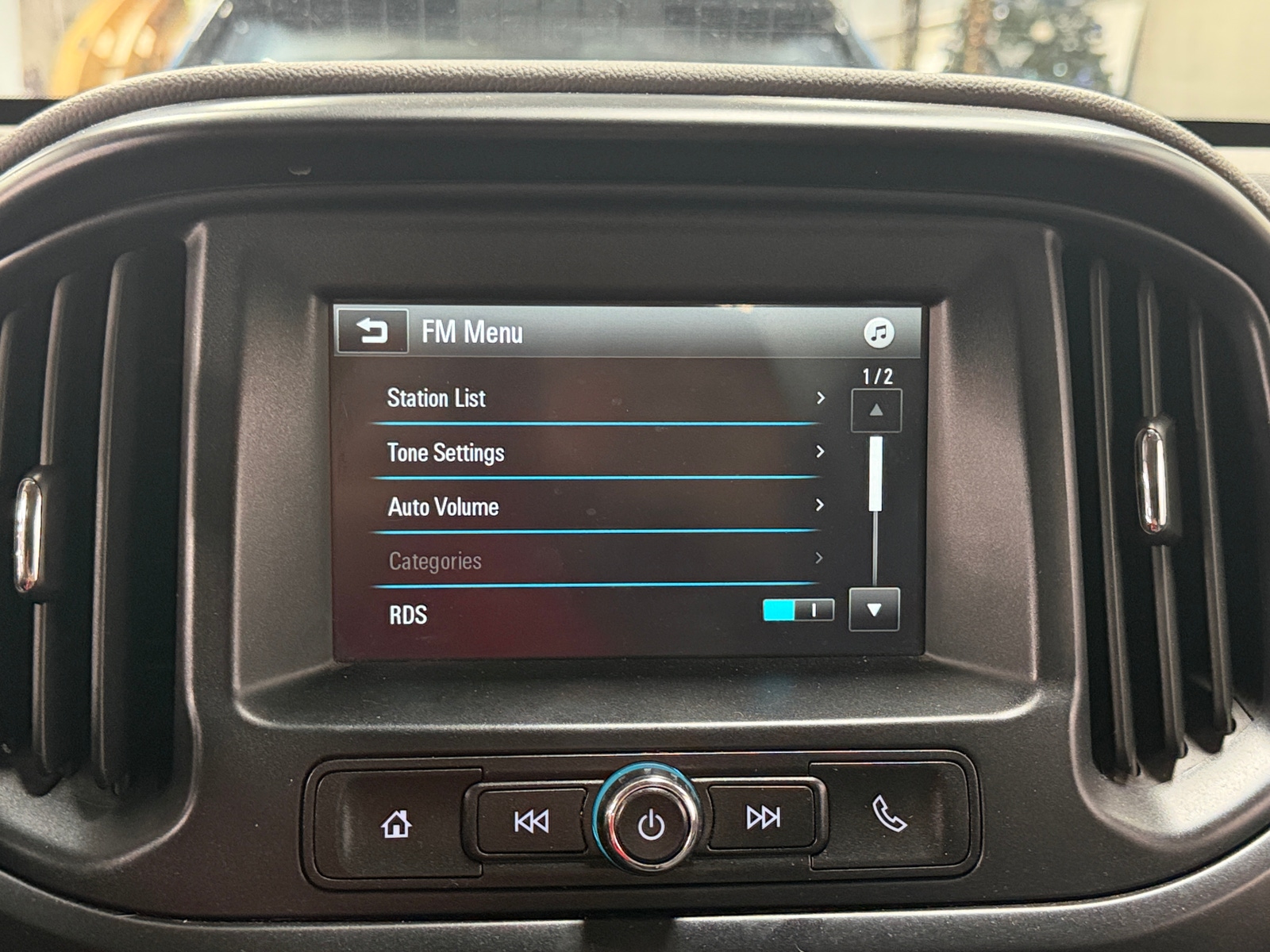 Thumbnail: 2017 GMC Canyon - 4
