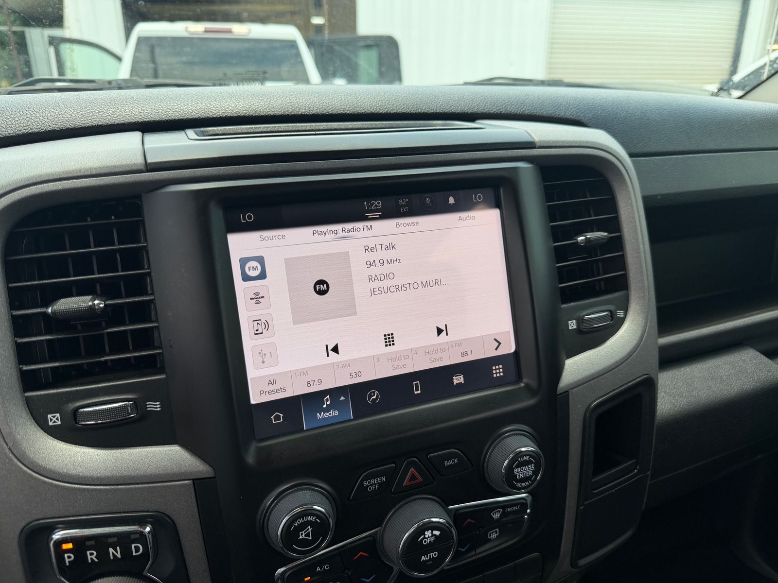 Thumbnail: 2022 RAM 1500 Classic - 4
