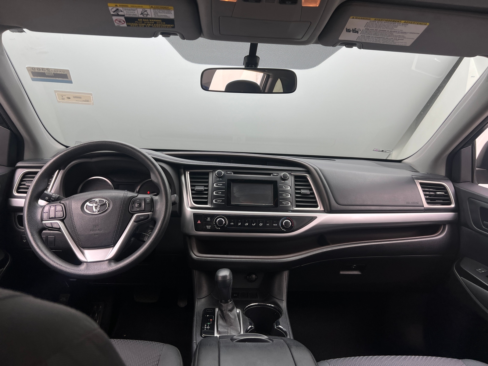 Thumbnail: 2015 Toyota Highlander - 3