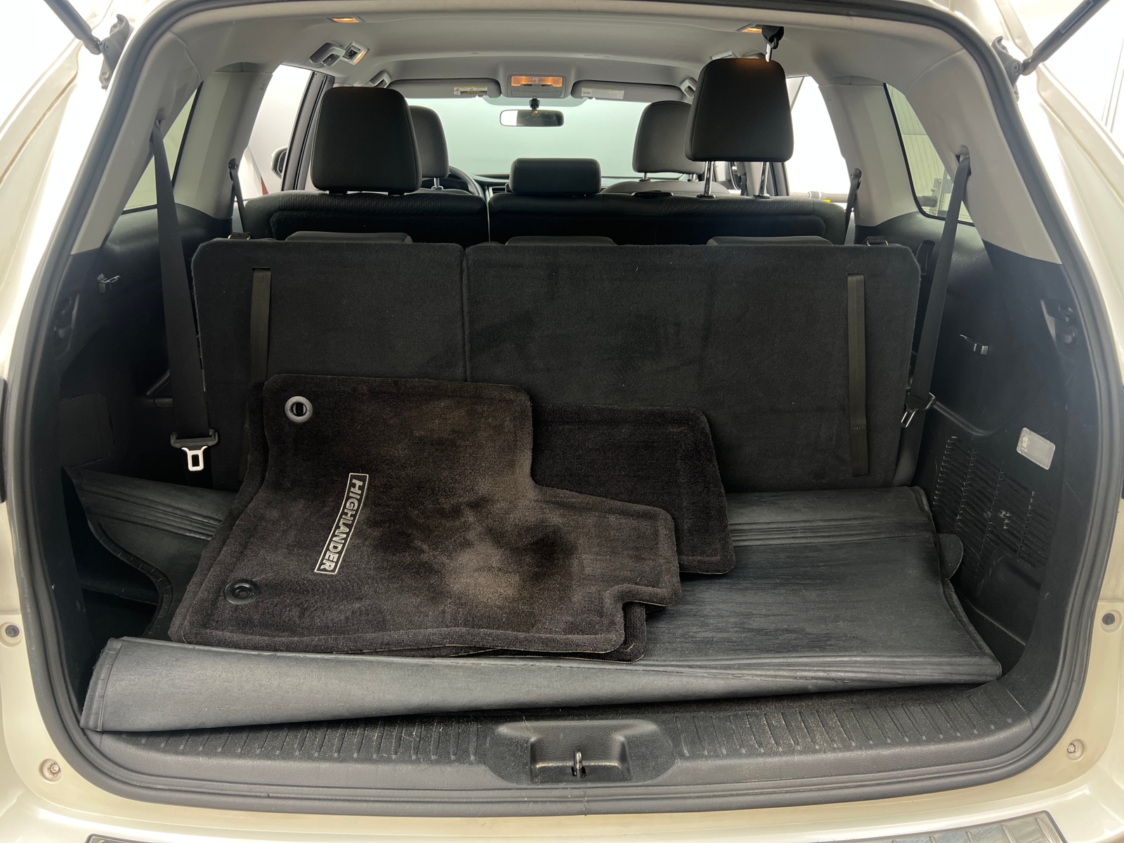 Thumbnail: 2015 Toyota Highlander - 7