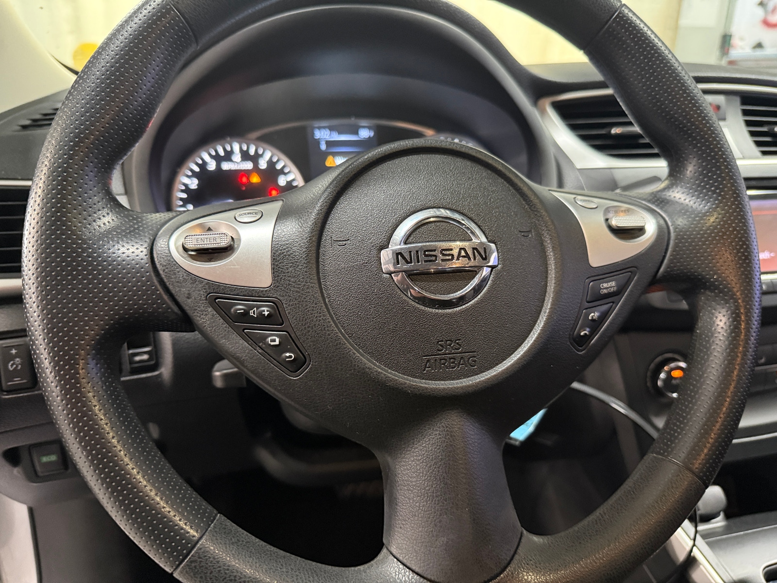 Thumbnail: 2018 Nissan Sentra - 5